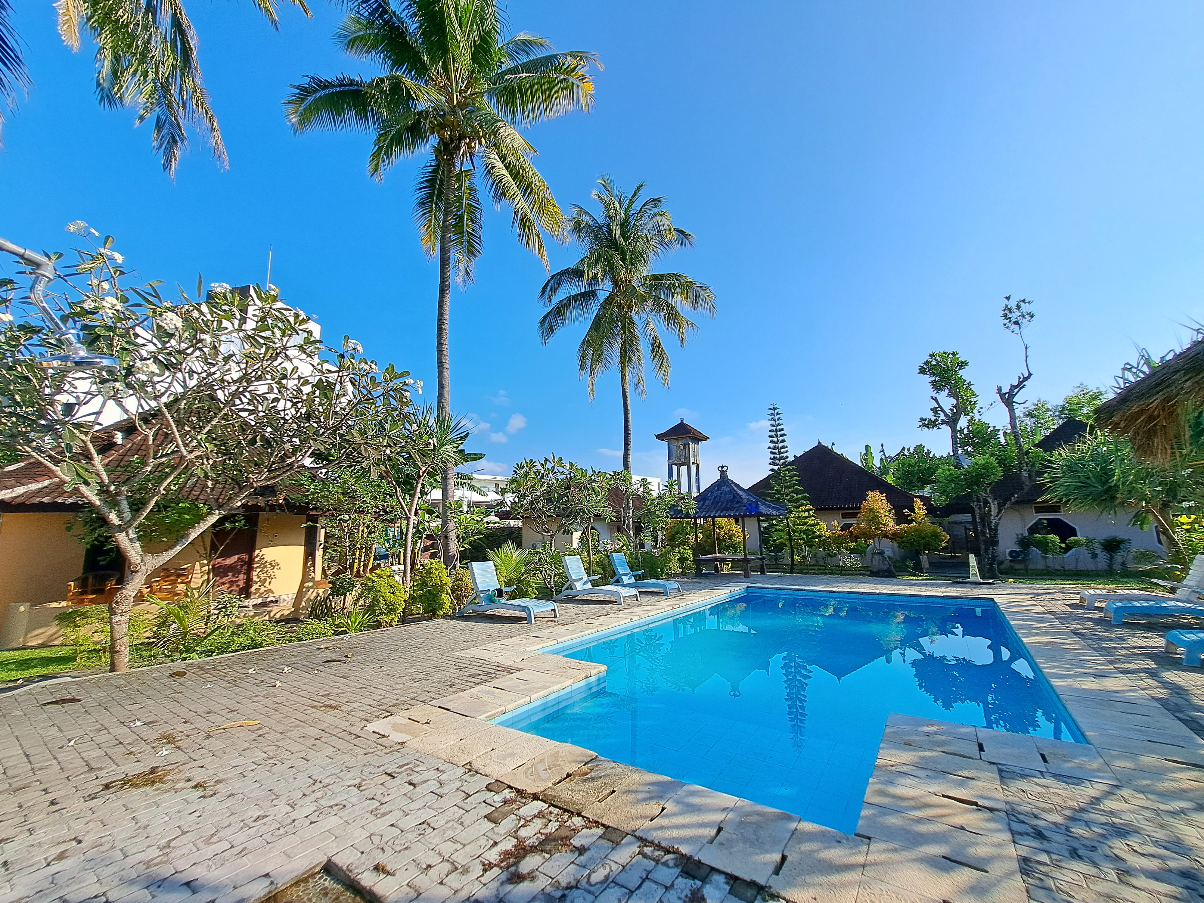 Surfers Beachfront
