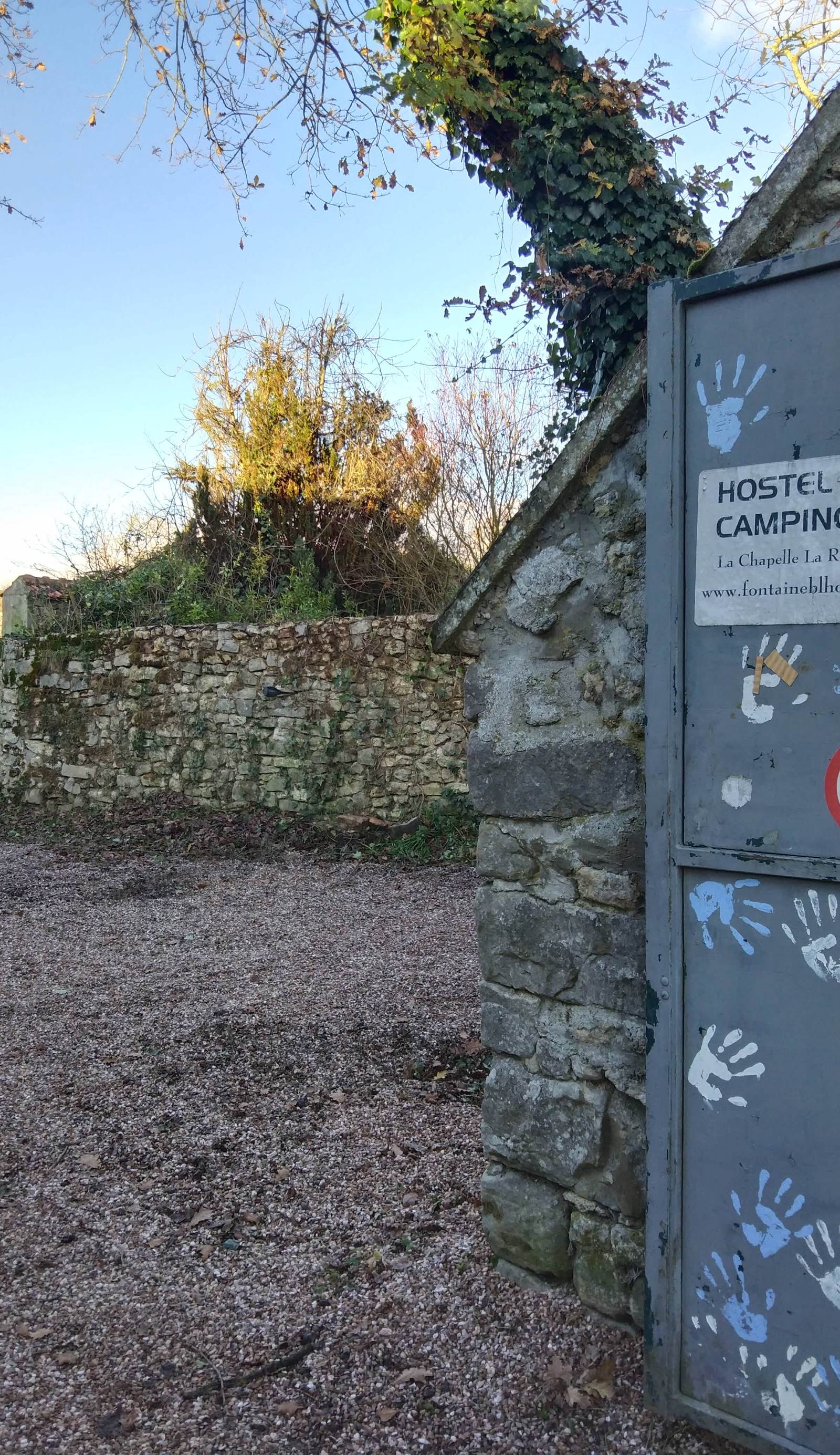 Fontaineblhostel