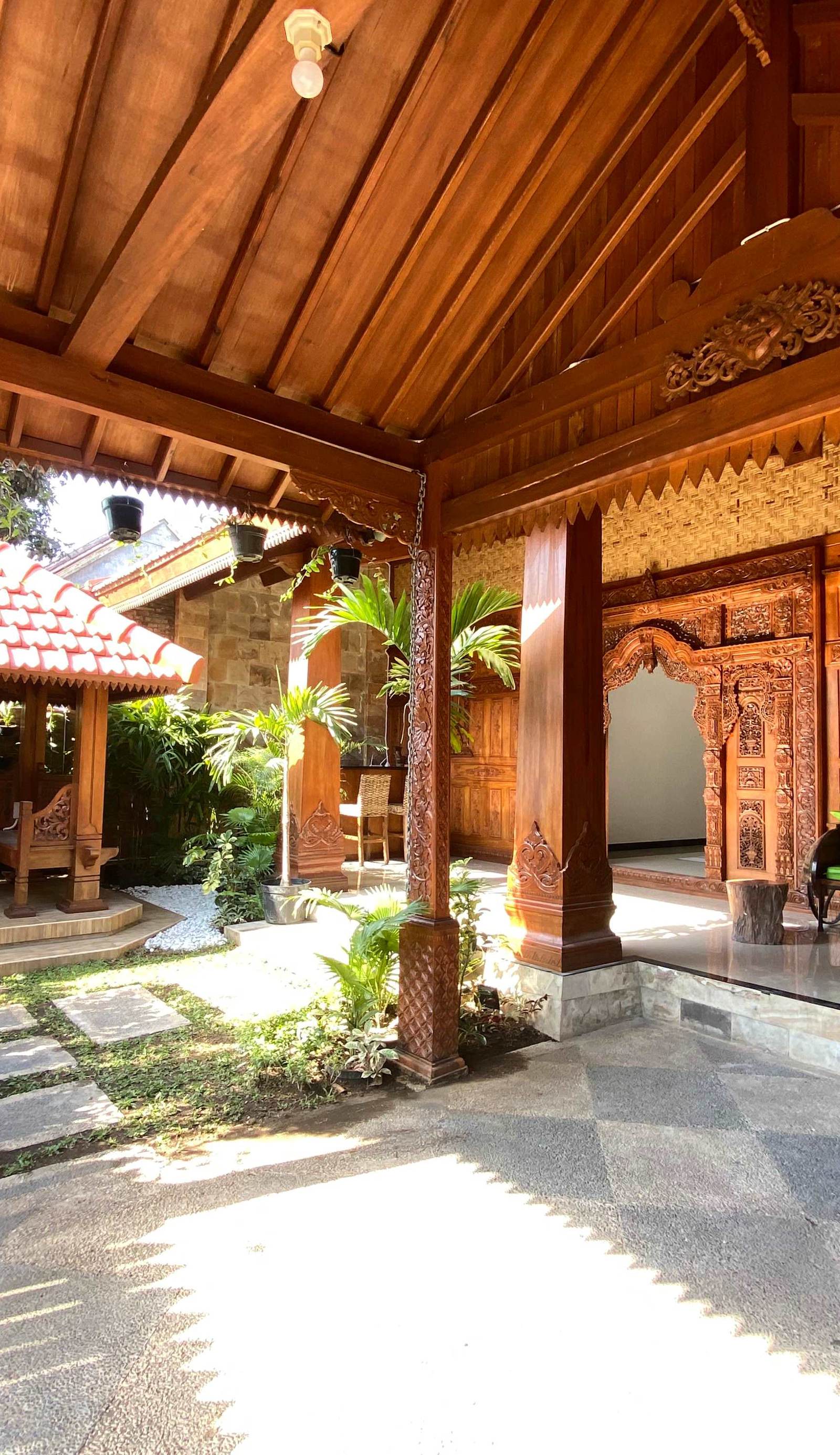 ReVive Banyuwangi by Snooze