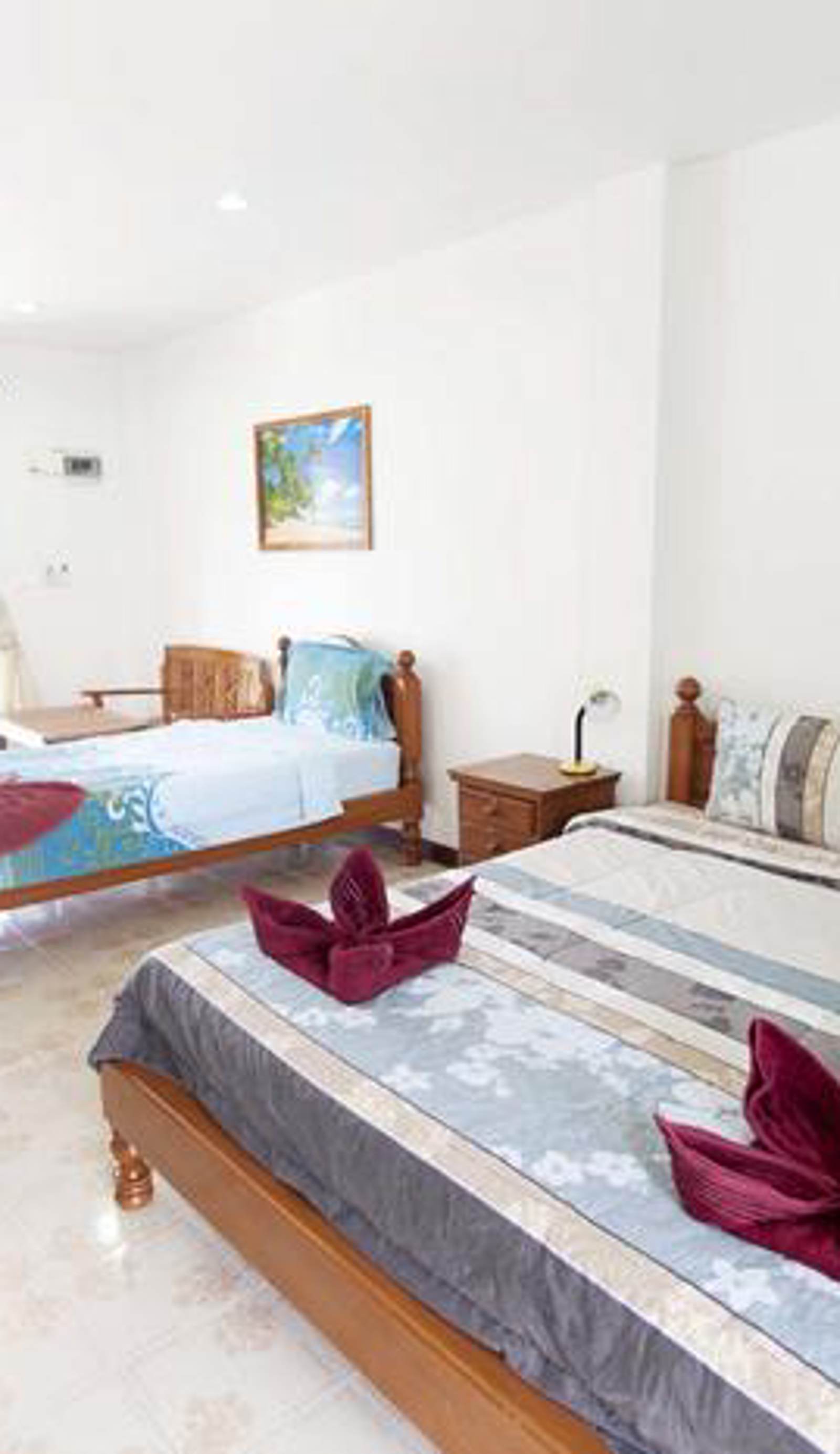 Lotus Friendly Hotel