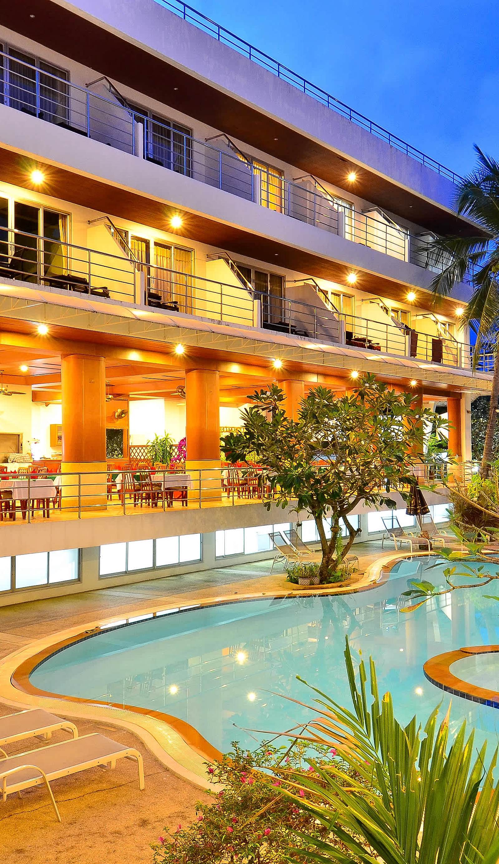 Samui First House Hotel