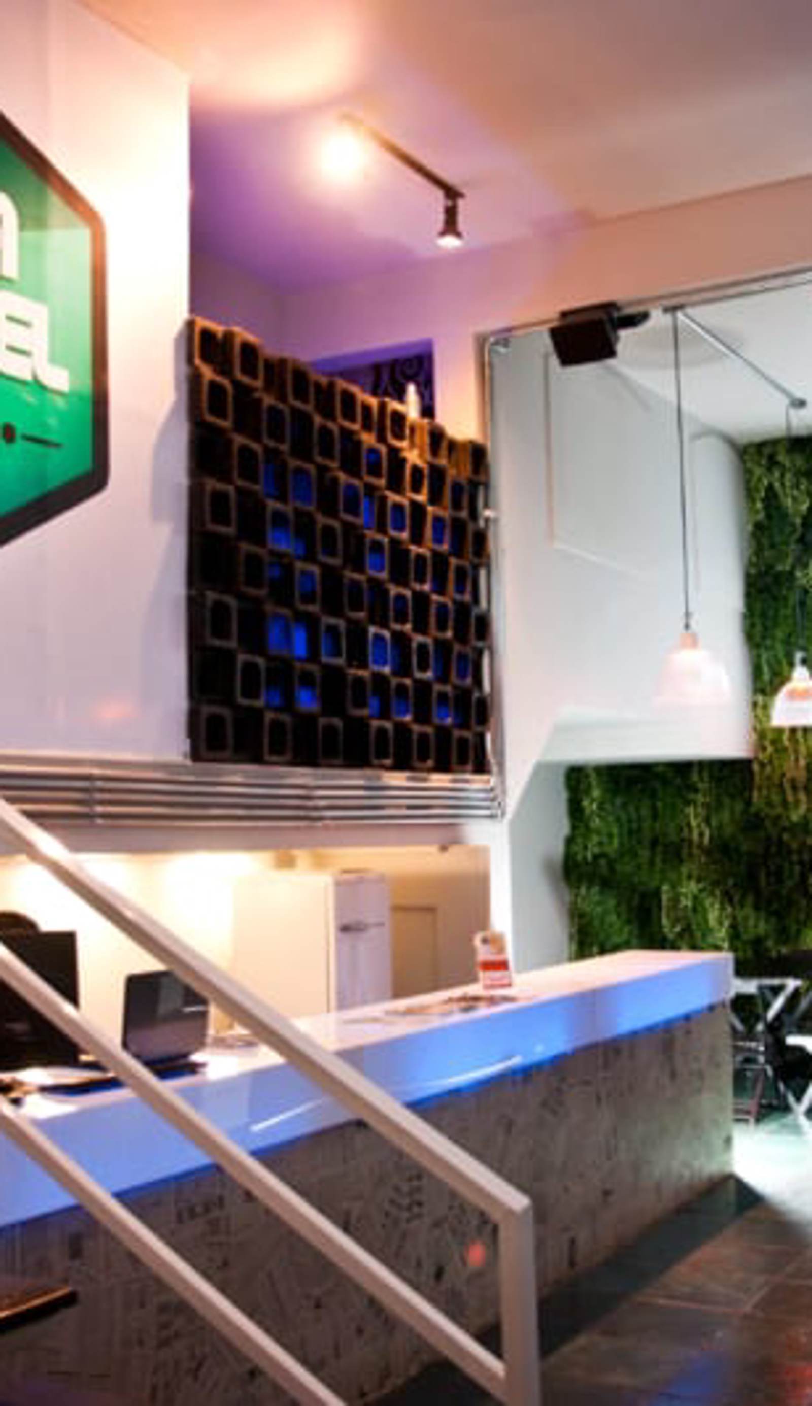 Viva Hostel Design