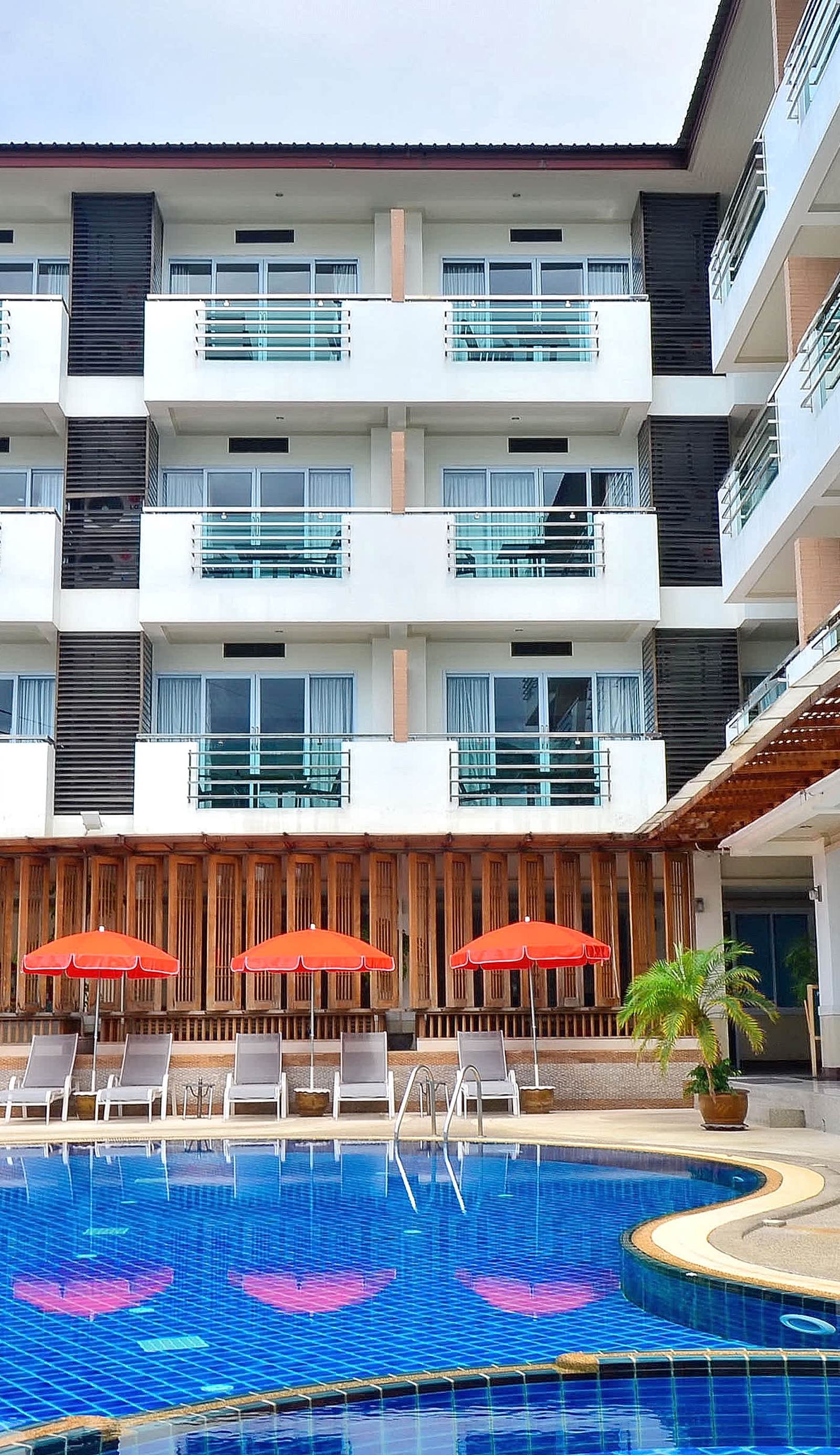 First Residence Hotel