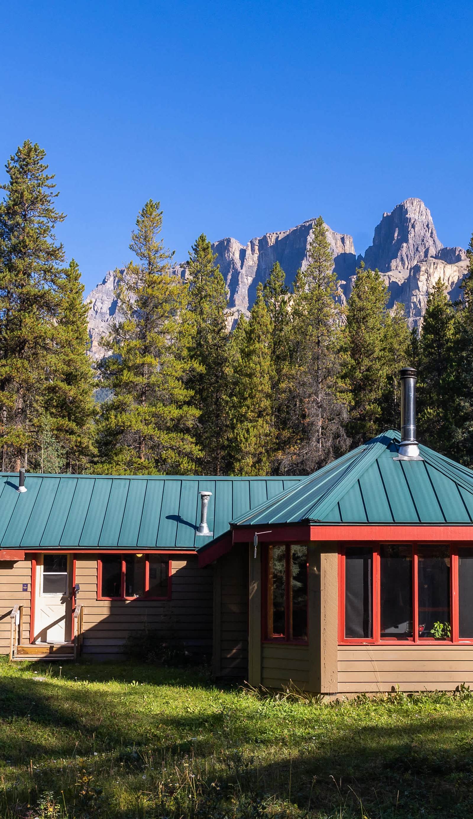 HI Castle Mountain