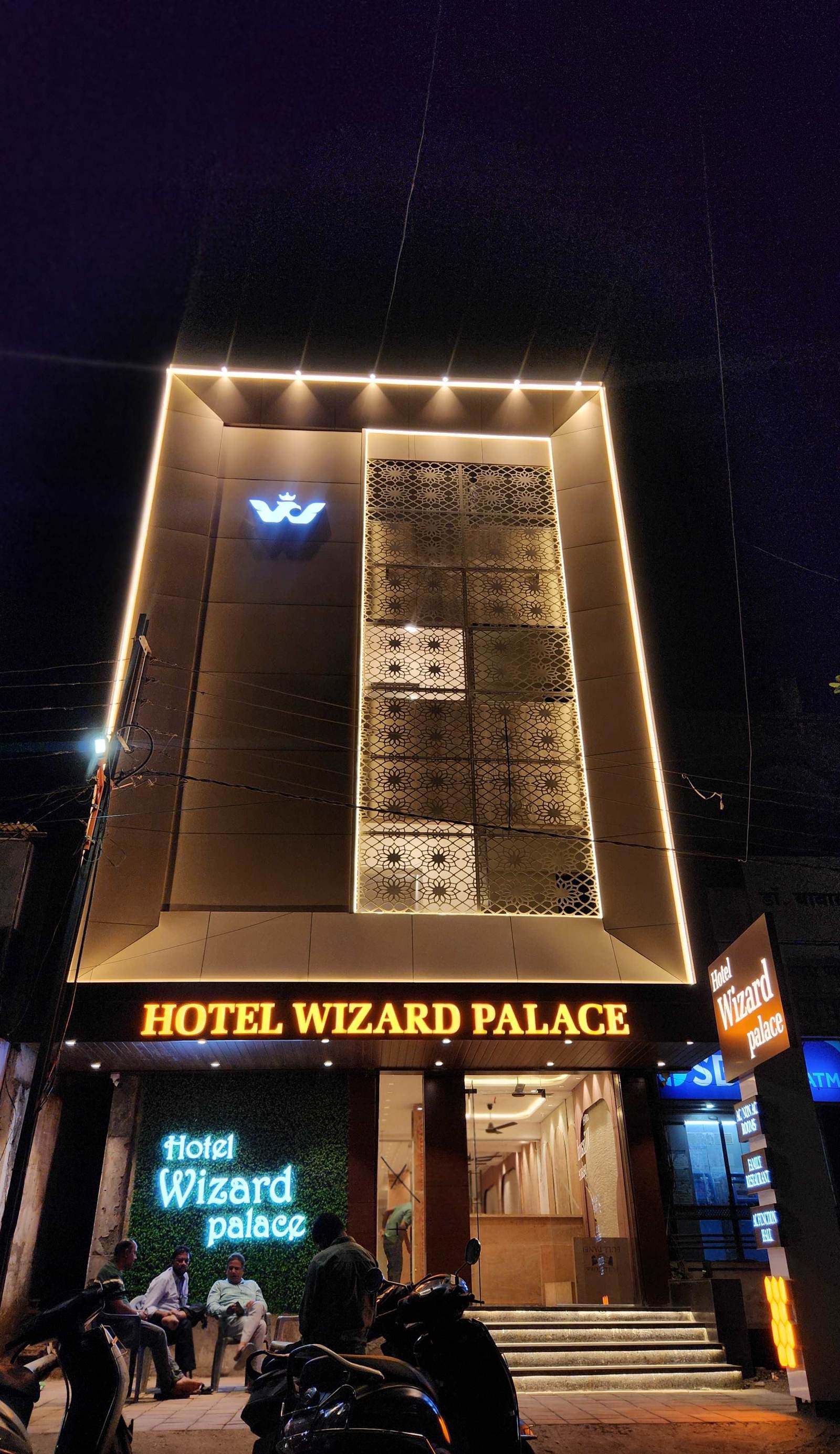 Hotel Wizard Palace