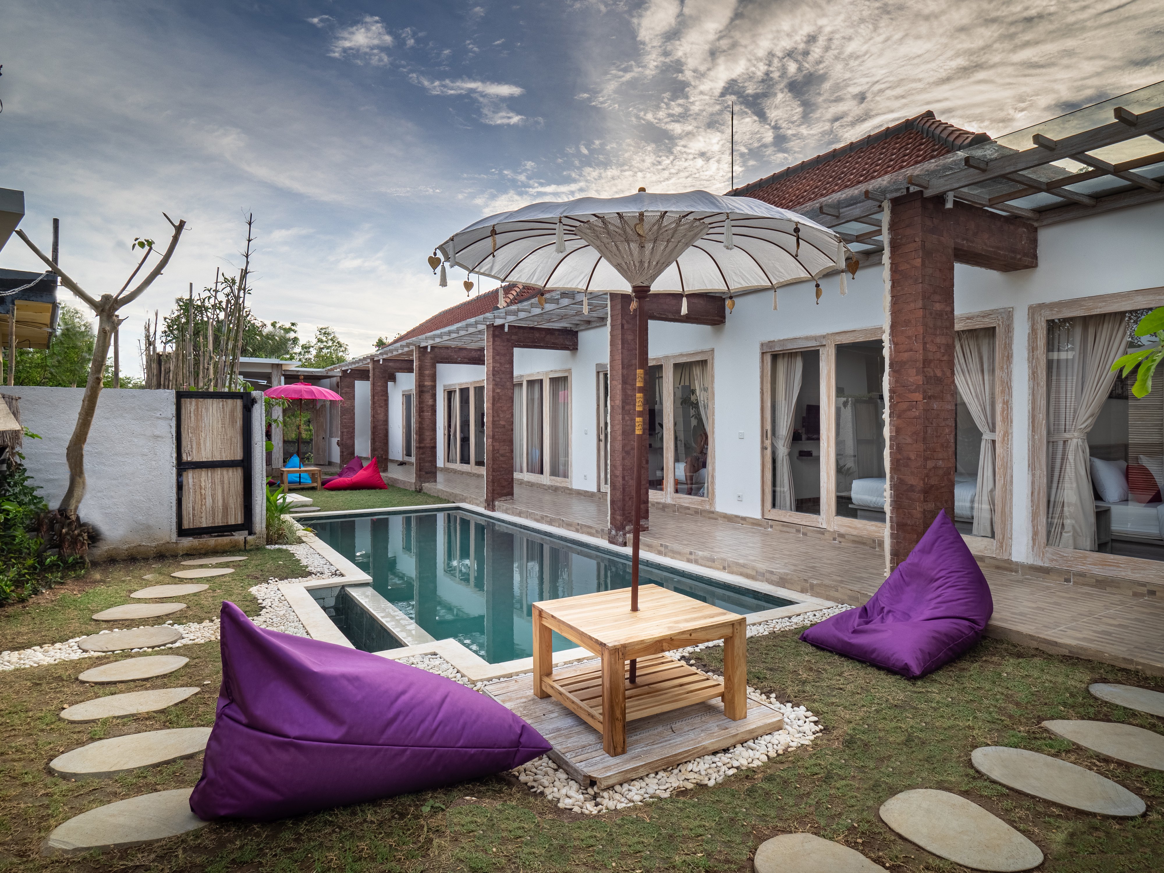 Nyang-Nyang Retreat