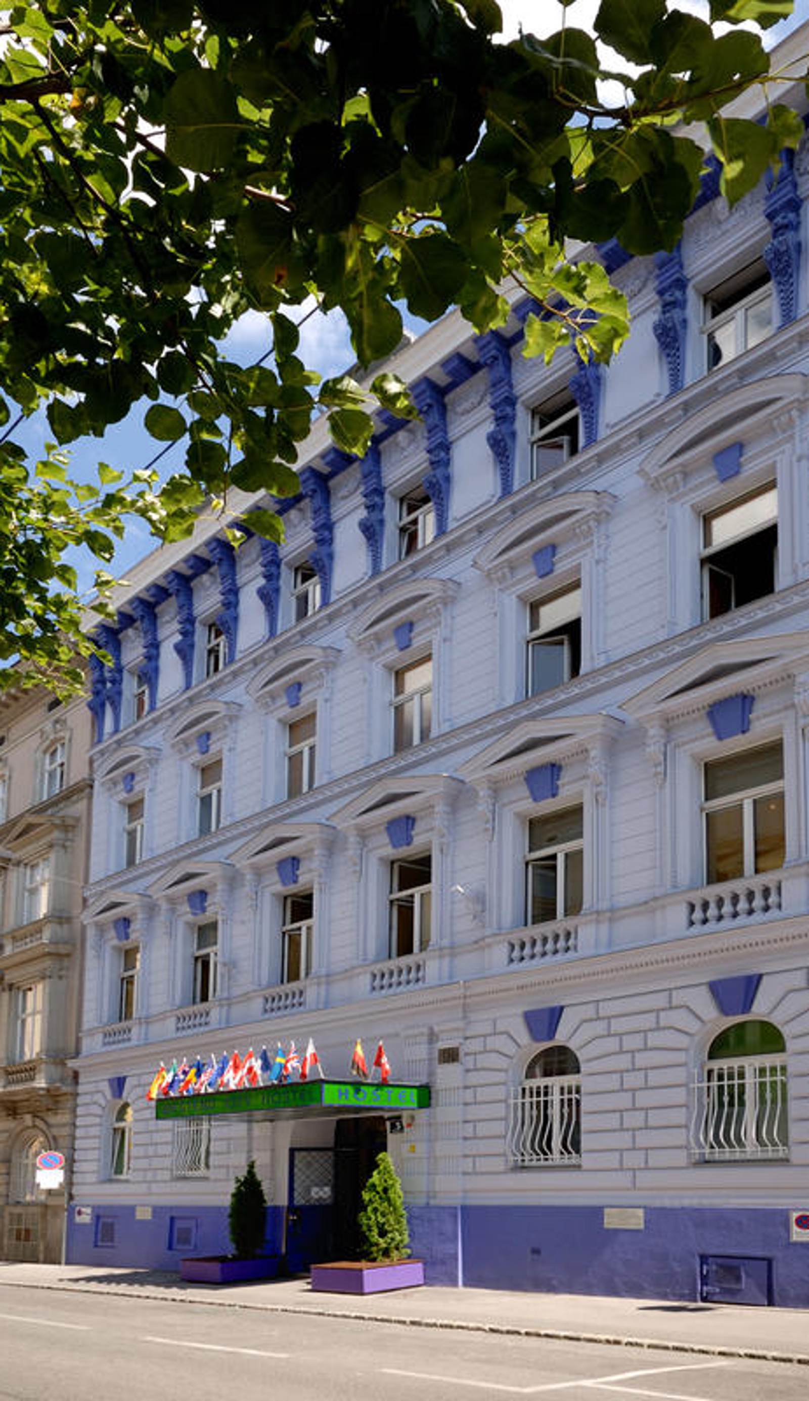 Vienna Westend City Hostel