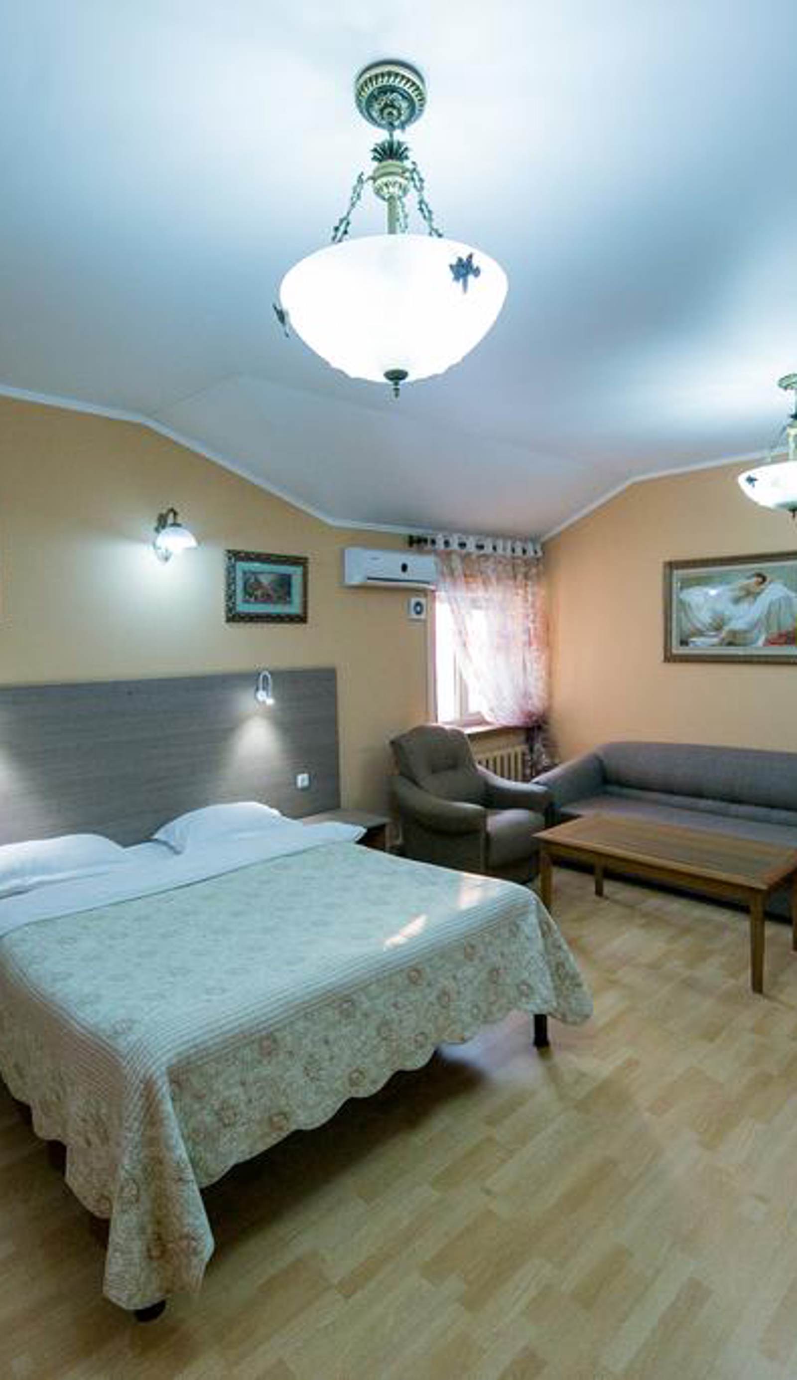 Flagman Hotel