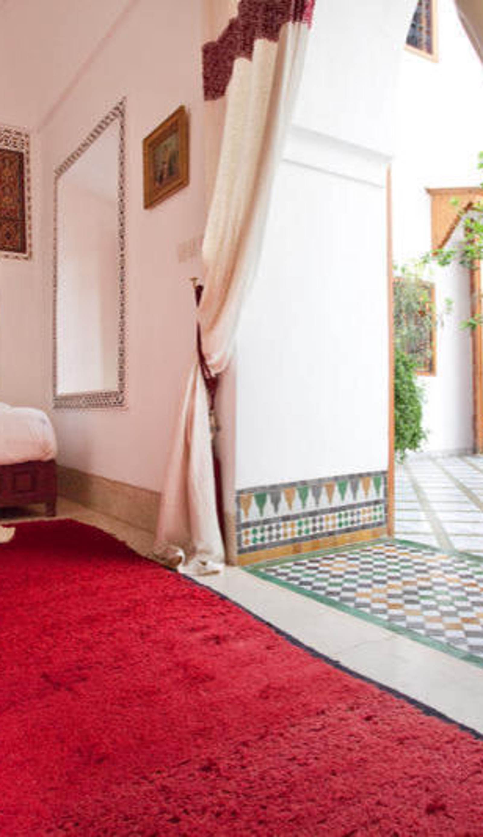 RIAD ZINEB