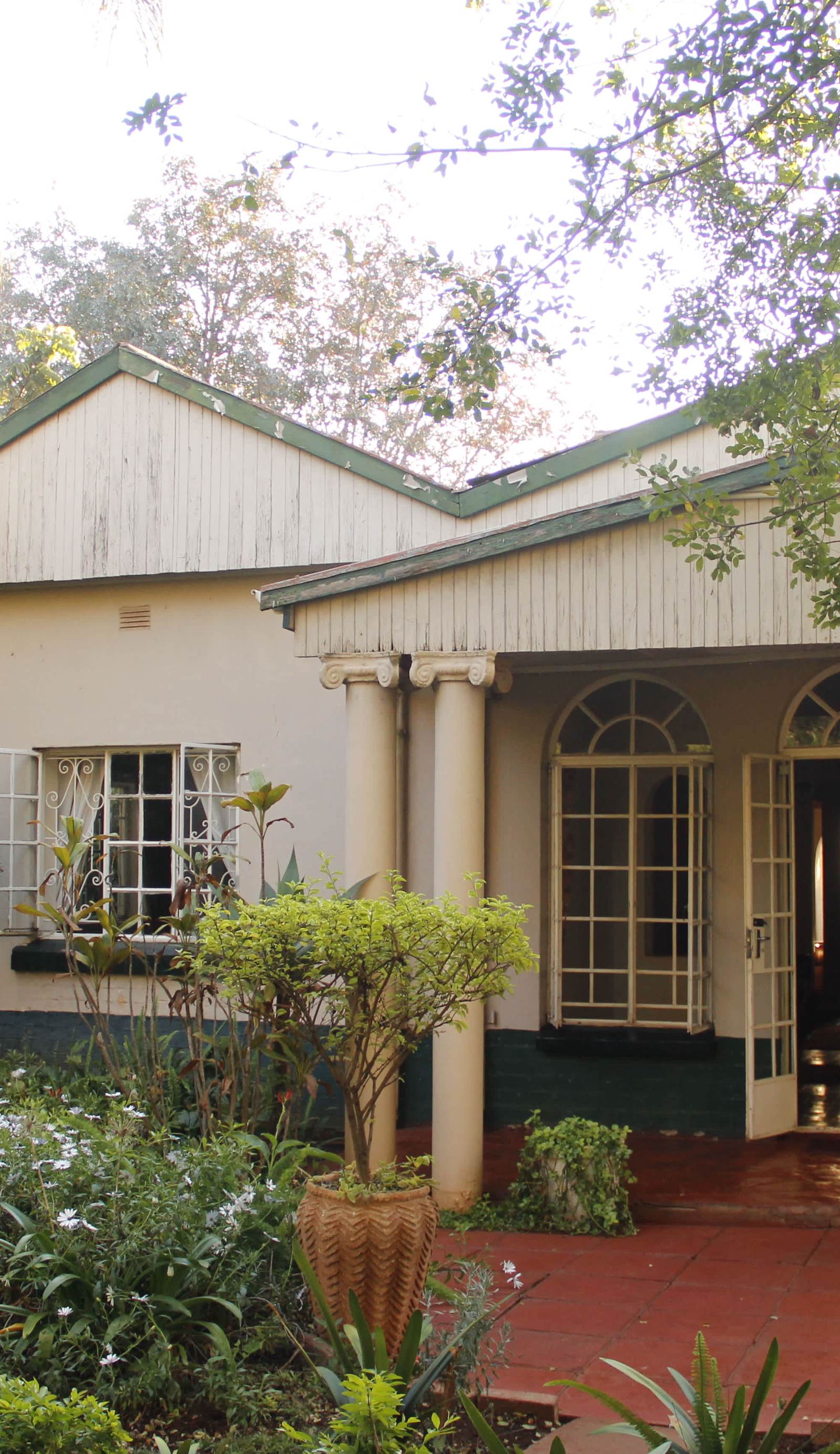 Breeze Guesthouse
