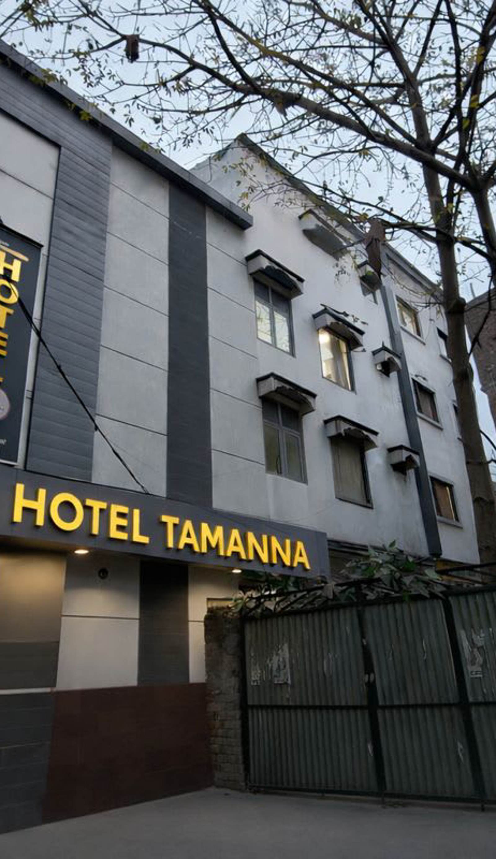 Hotel Tamanna - 50 Meter from Golden Temple