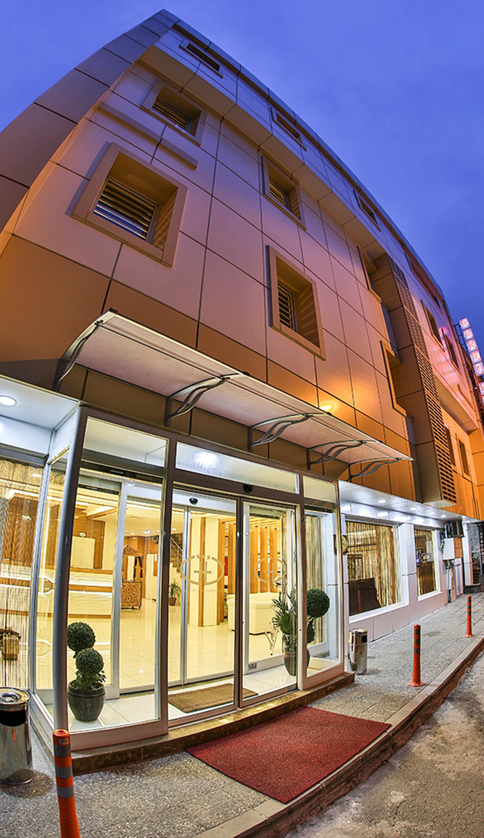 Garni Hotel