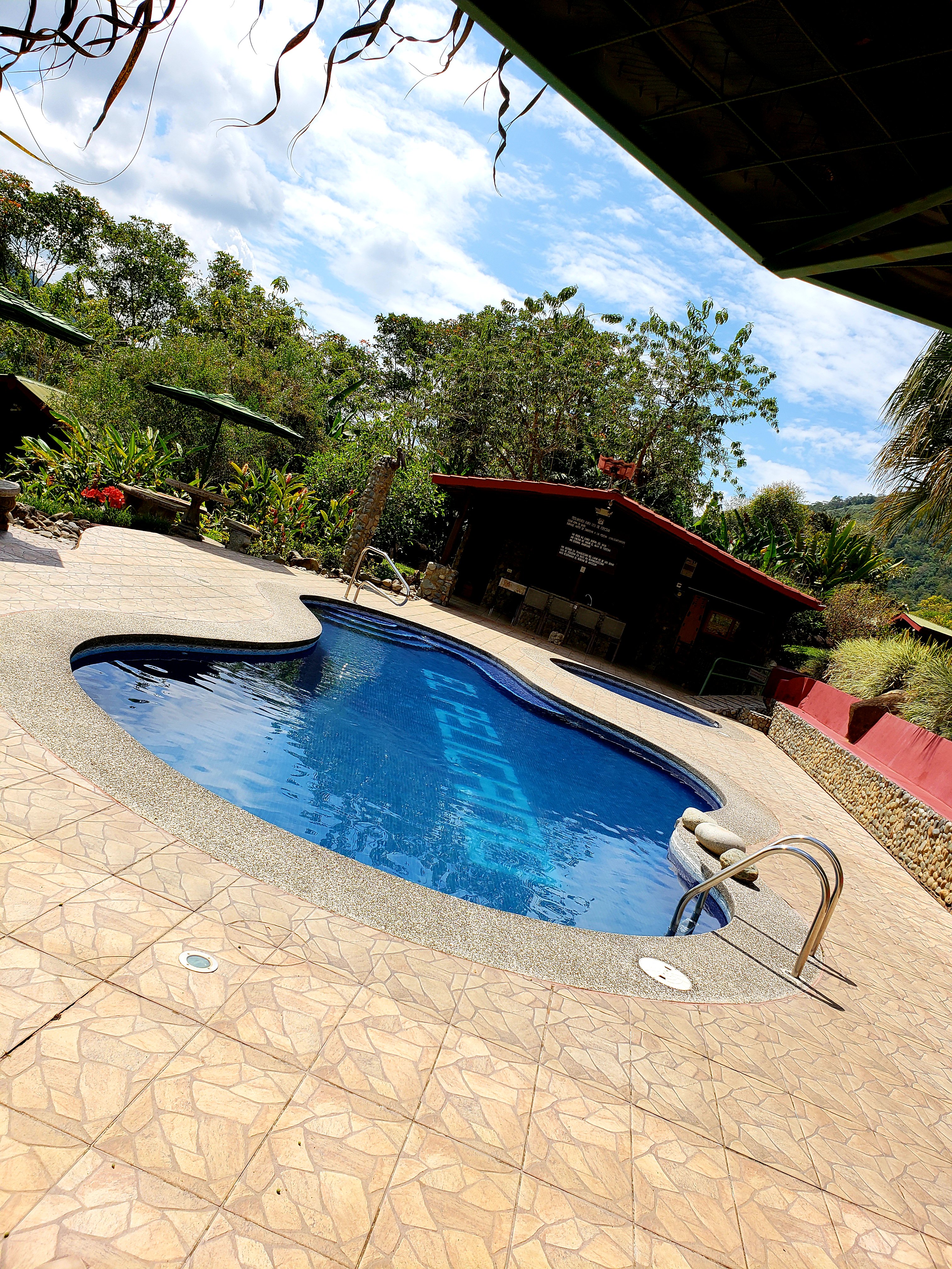 Hotel de Montaña El Pelicano
