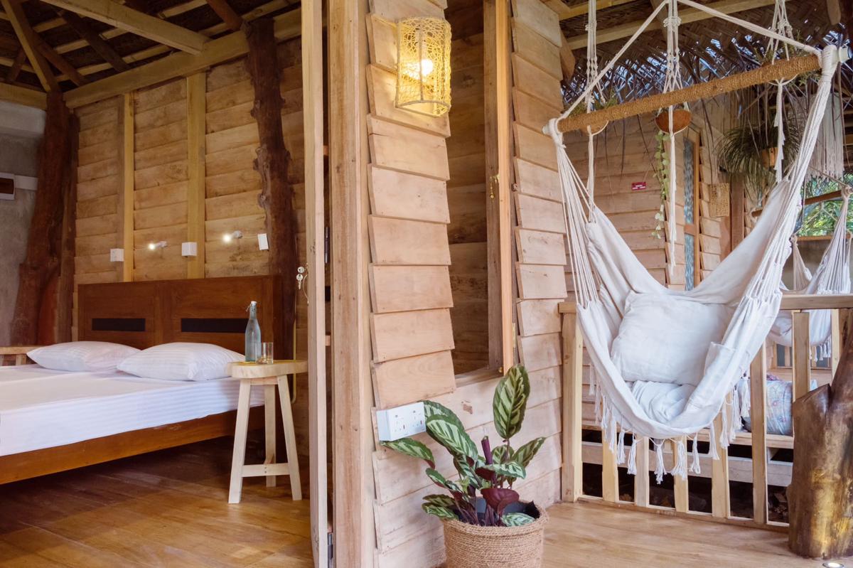 Hippy Surf Camp - Surf Cabana photo 2