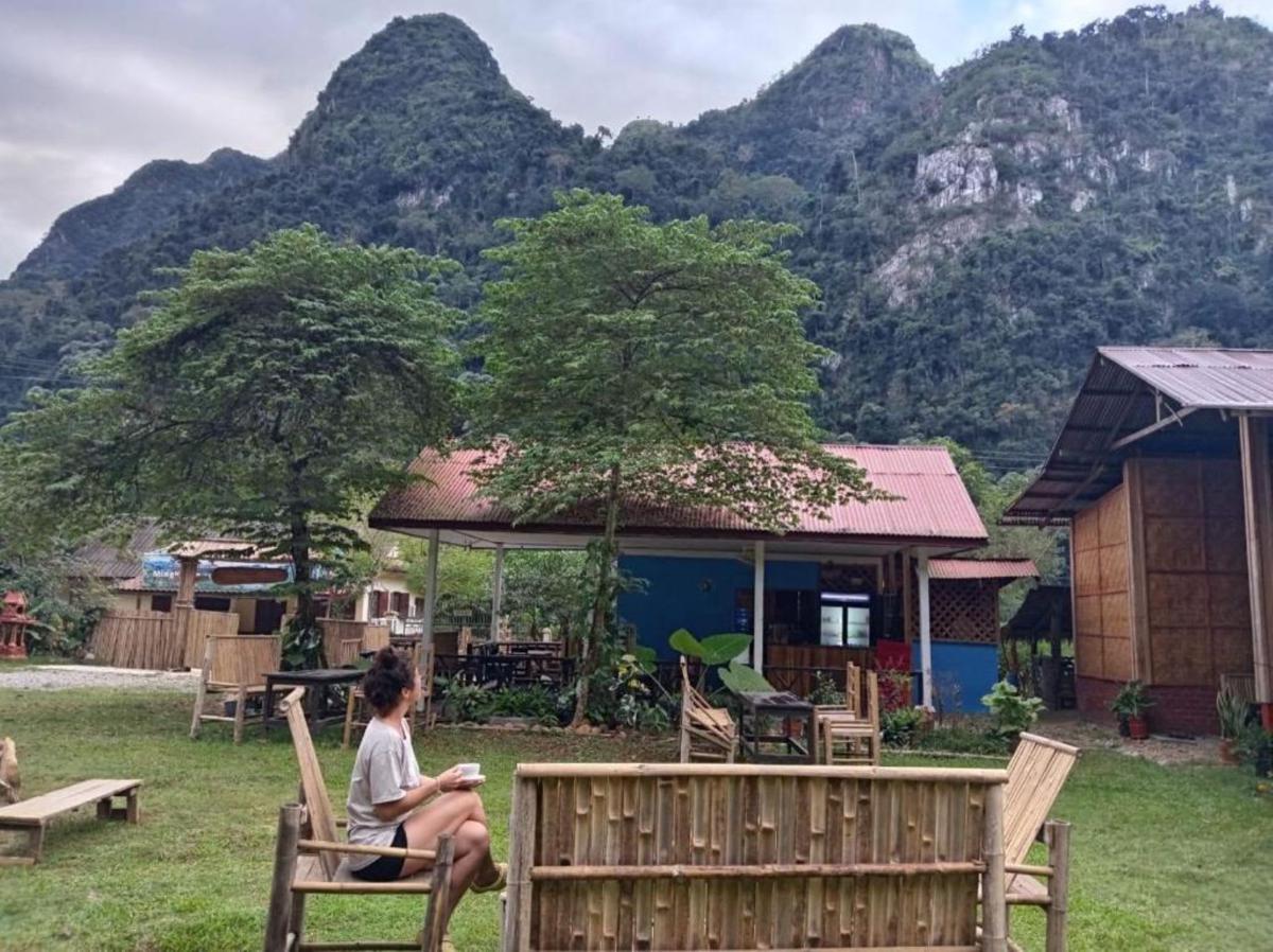 Petros Bungalows & Hostel photo 4