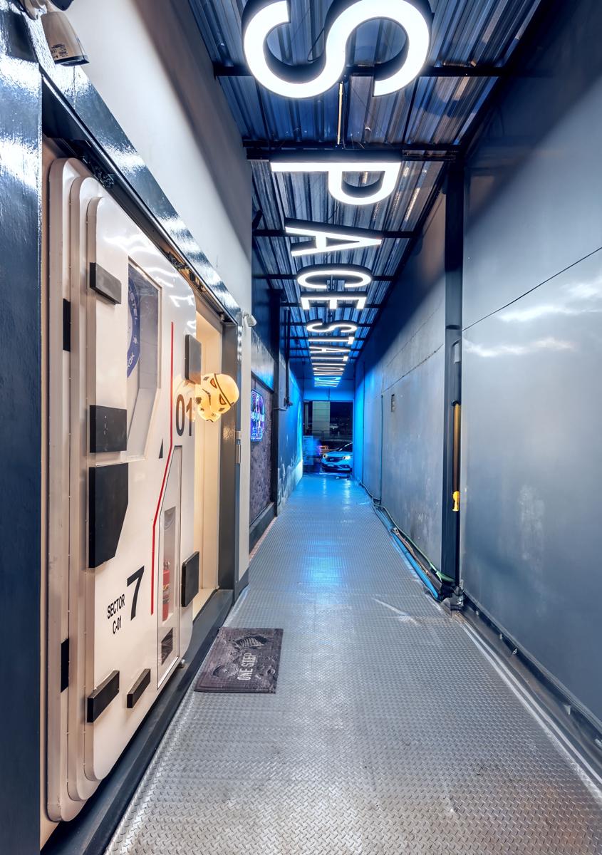 Space Station Hostel photo 4