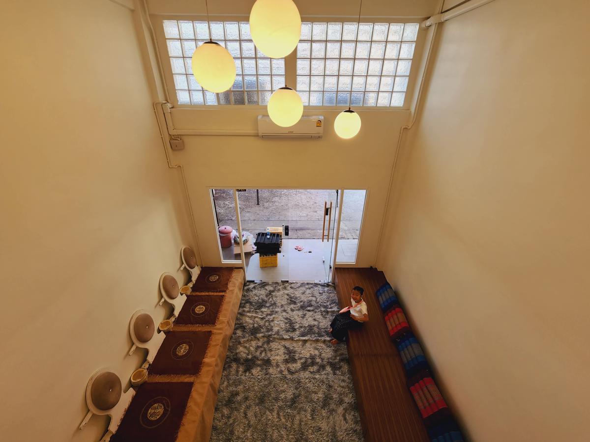 Line Bangkok Hostel photo 4