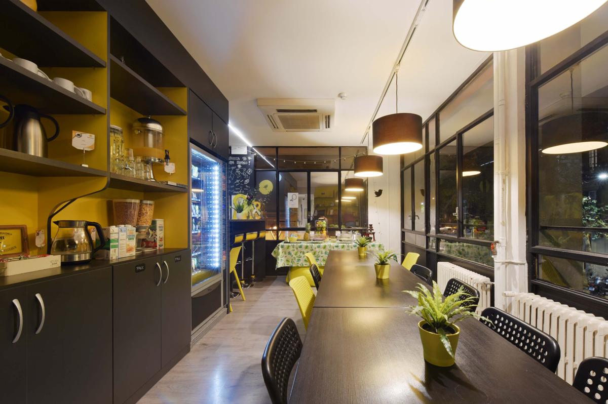Free Hostels Barcelona photo 3
