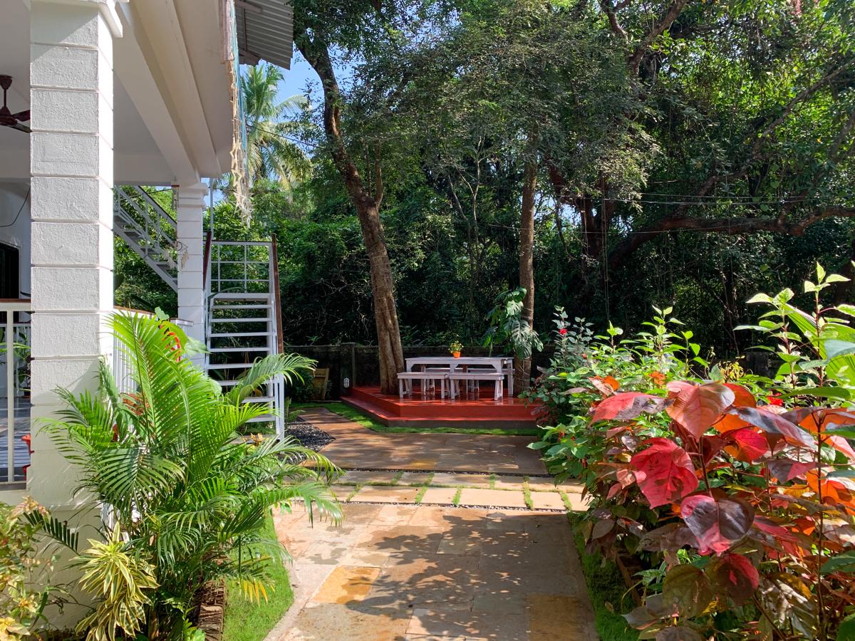 Rootsvilla Hostel Goa Vagator photo 3