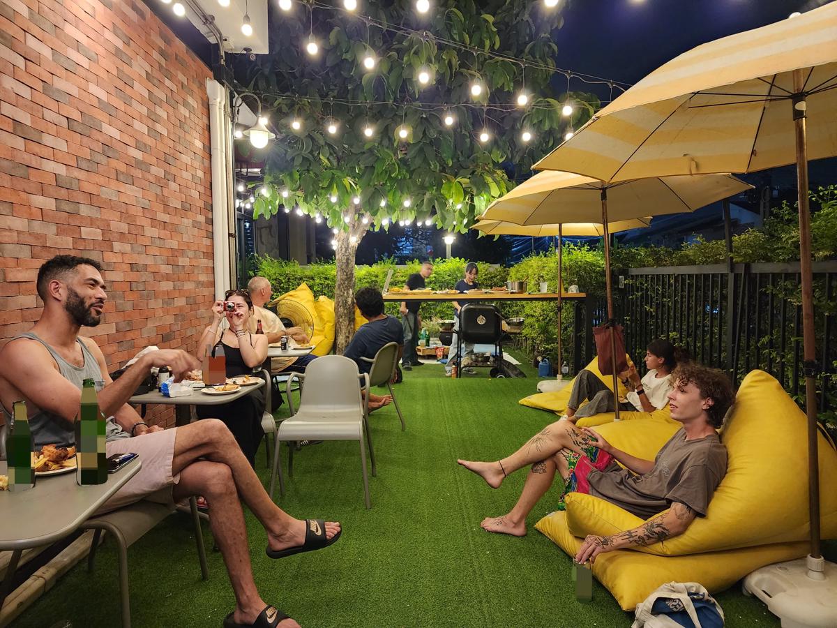 Wayha Hostel Don Mueang Airport photo 4