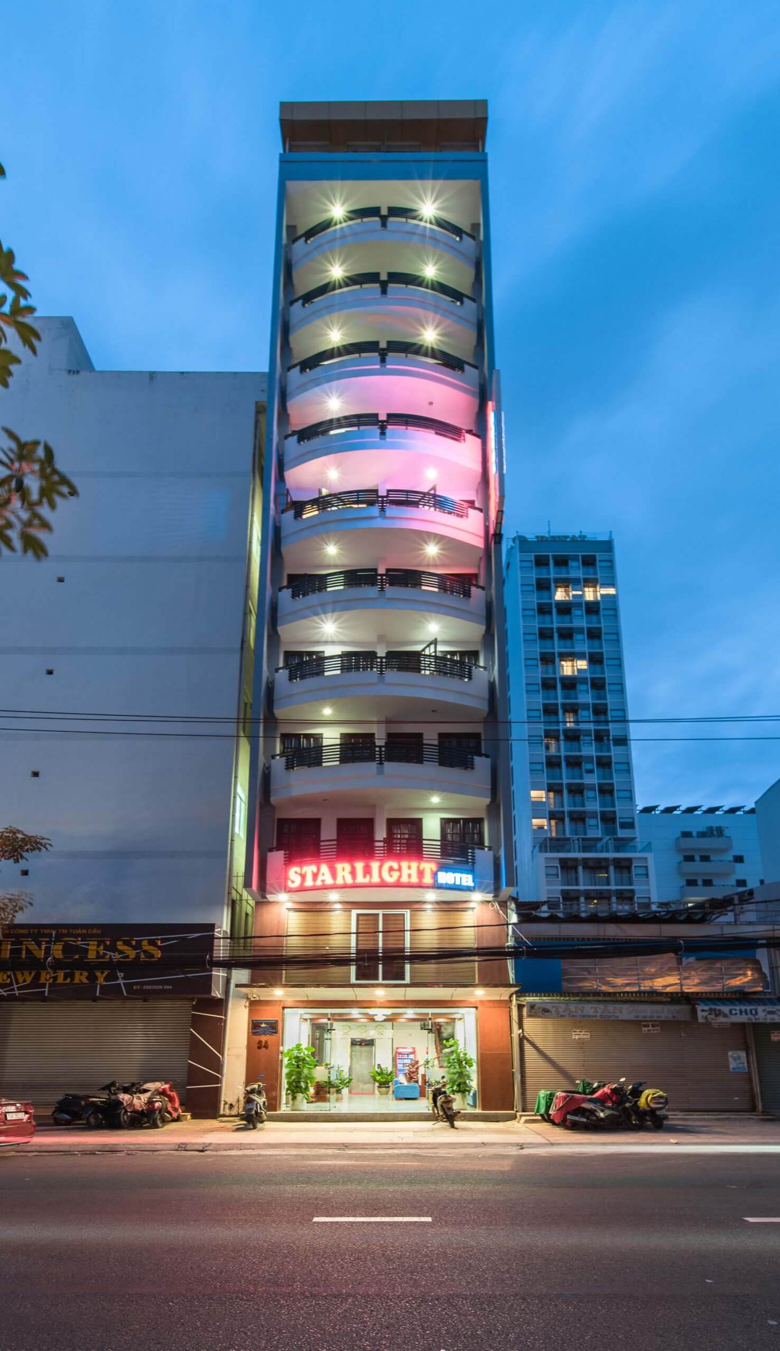 Starlight Hotel Nha Trang