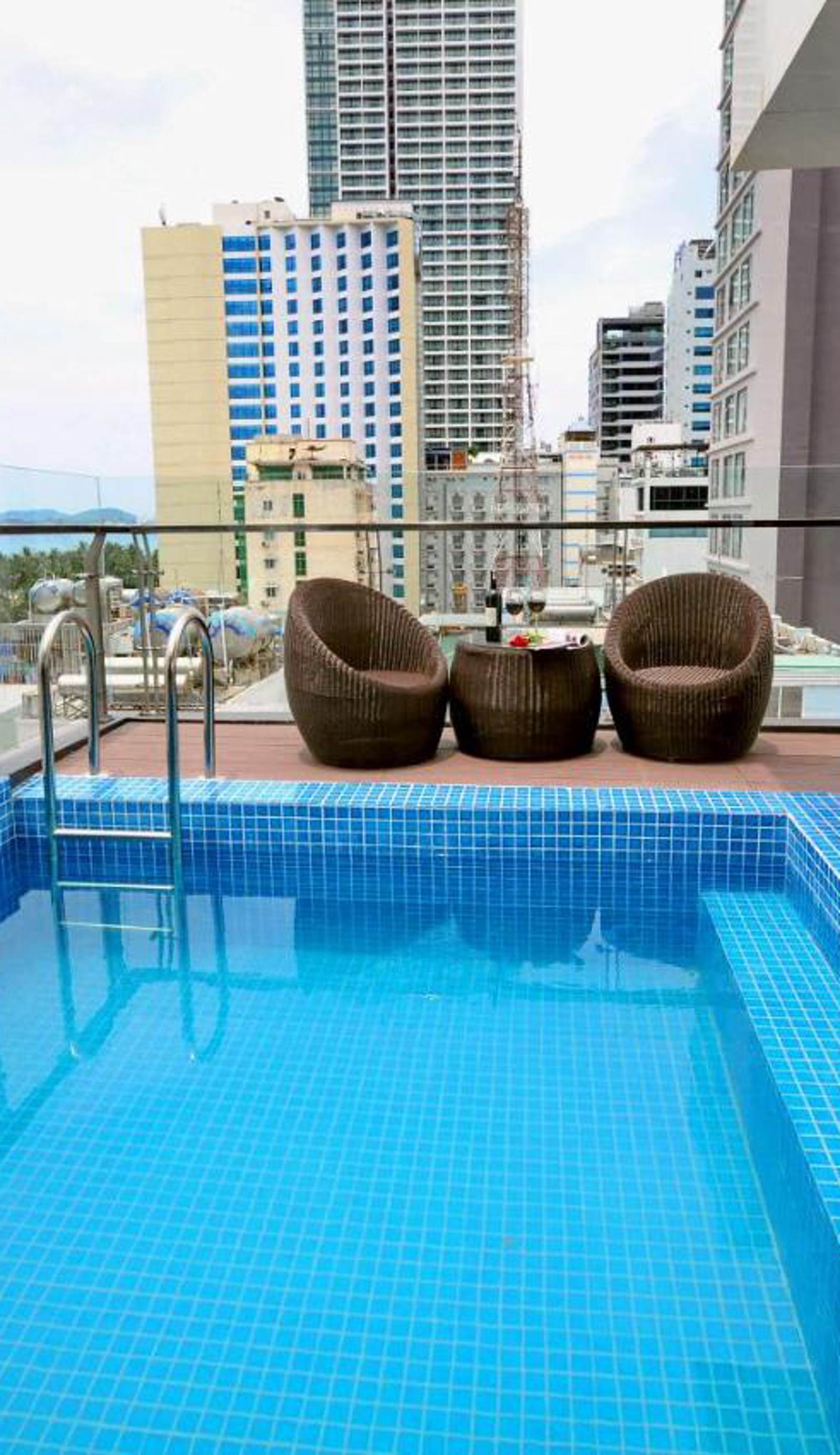 Apollo Hotel Nha Trang