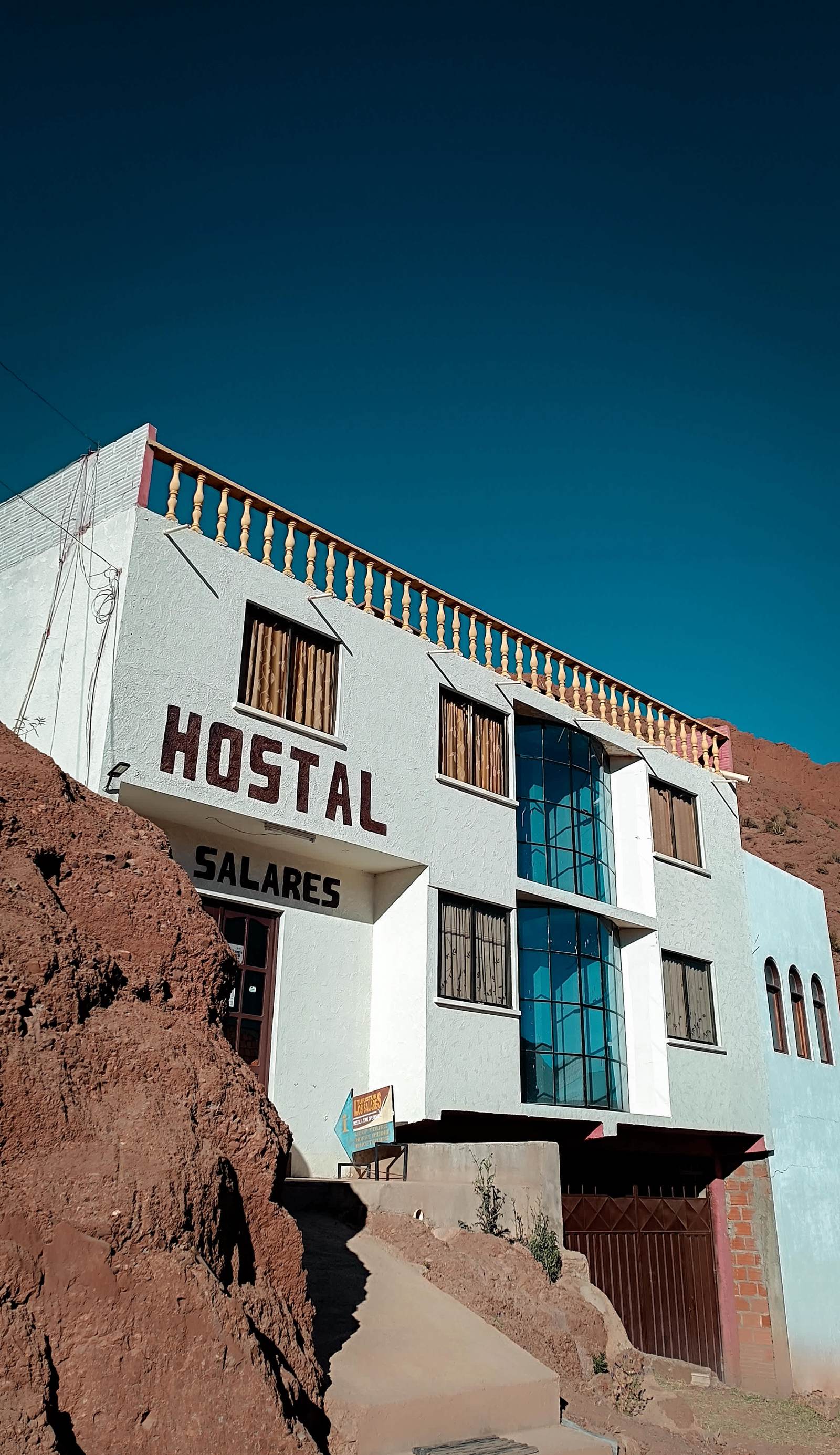 Hostal Salares