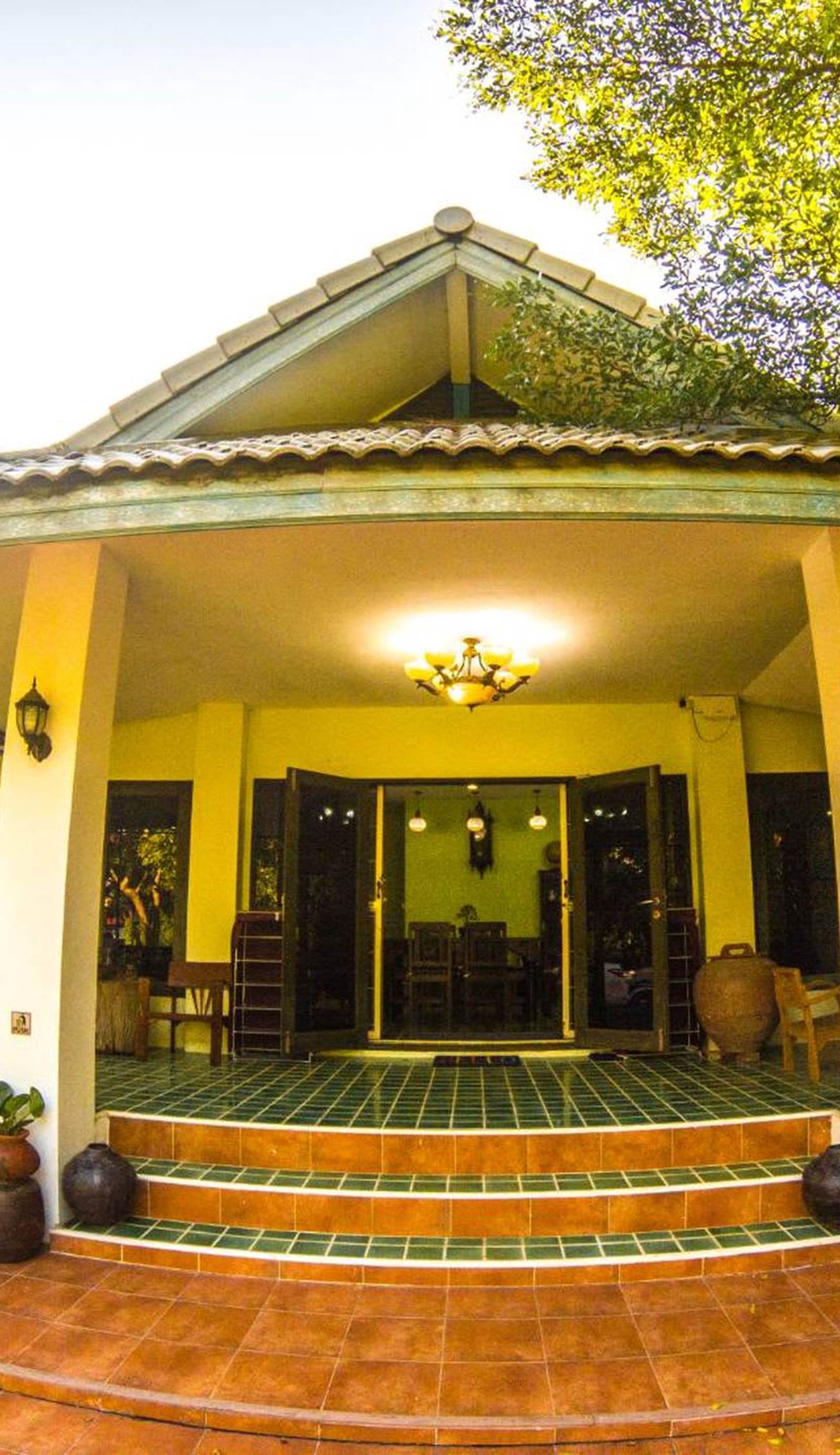 Plus Hostel Ayutthaya
