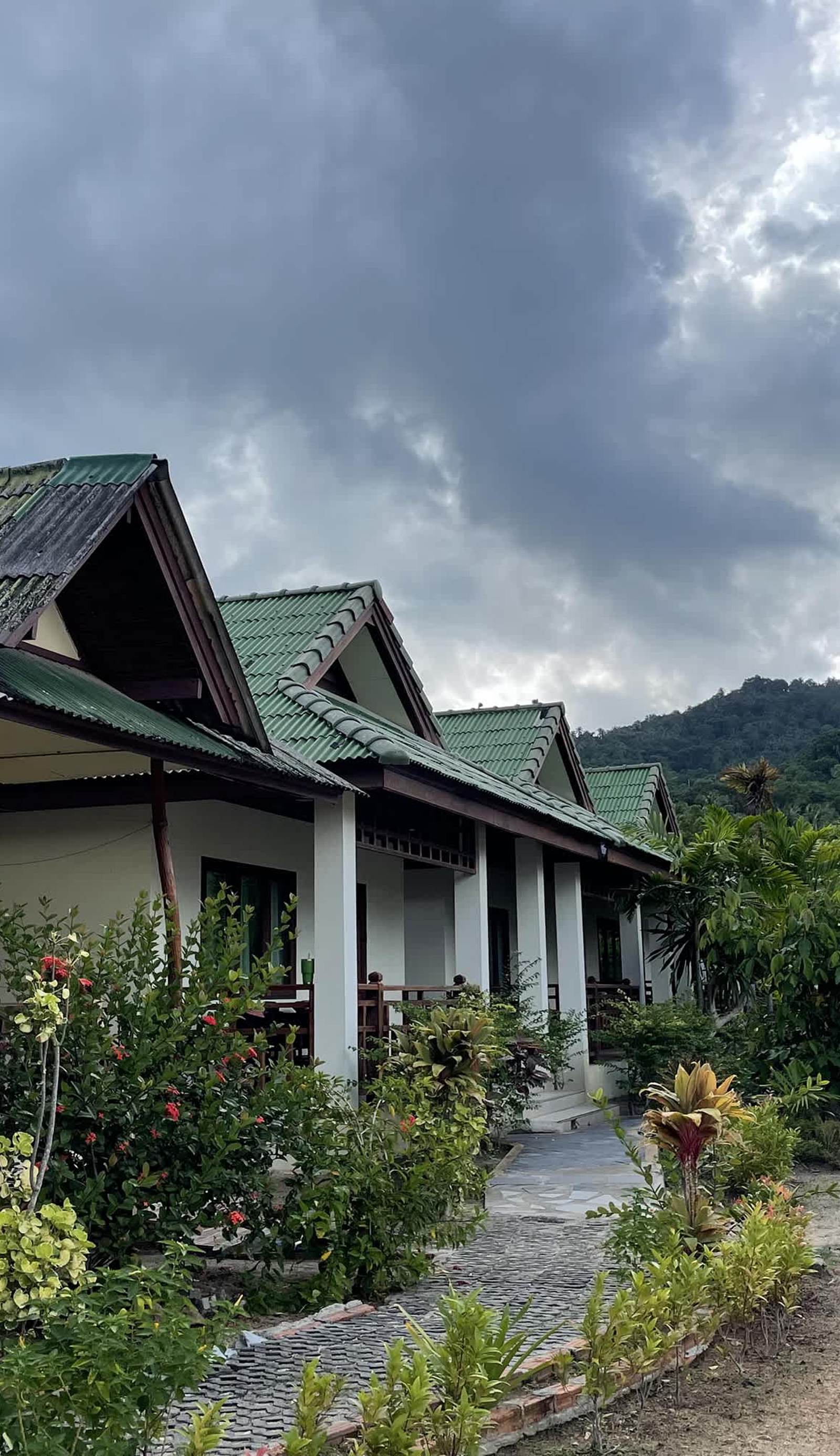 Sea Breeze Bungalow