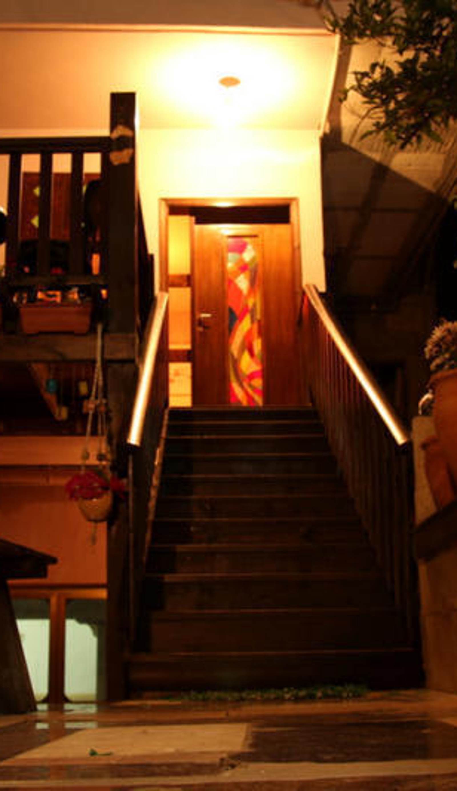 Vitrage Guest House