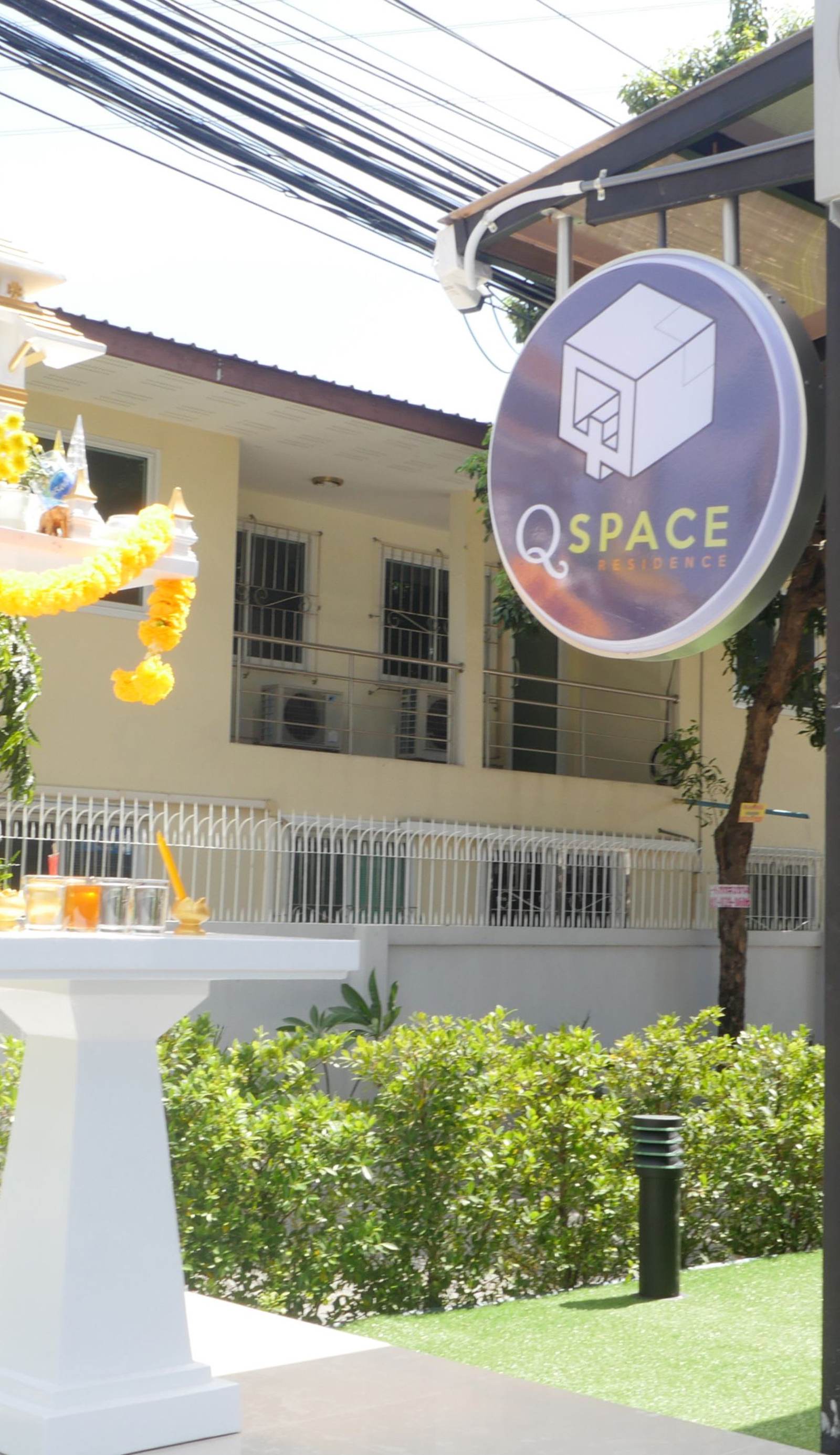 Q Space Residence
