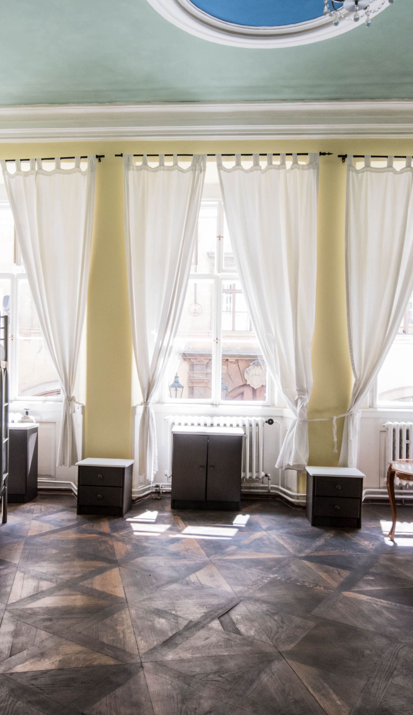Charles Bridge Economic Hostel