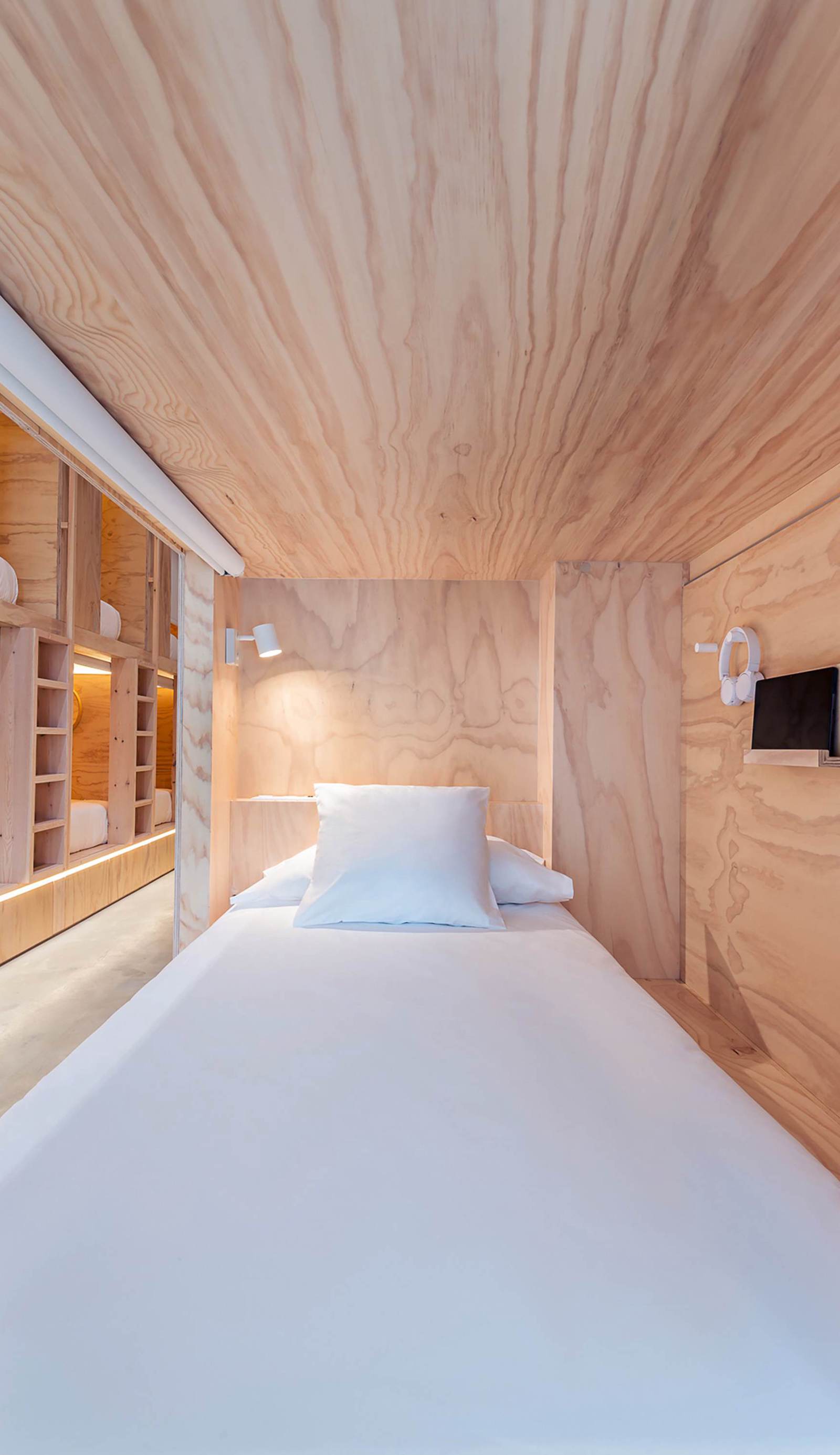 Colo Colo the Smart Hostel