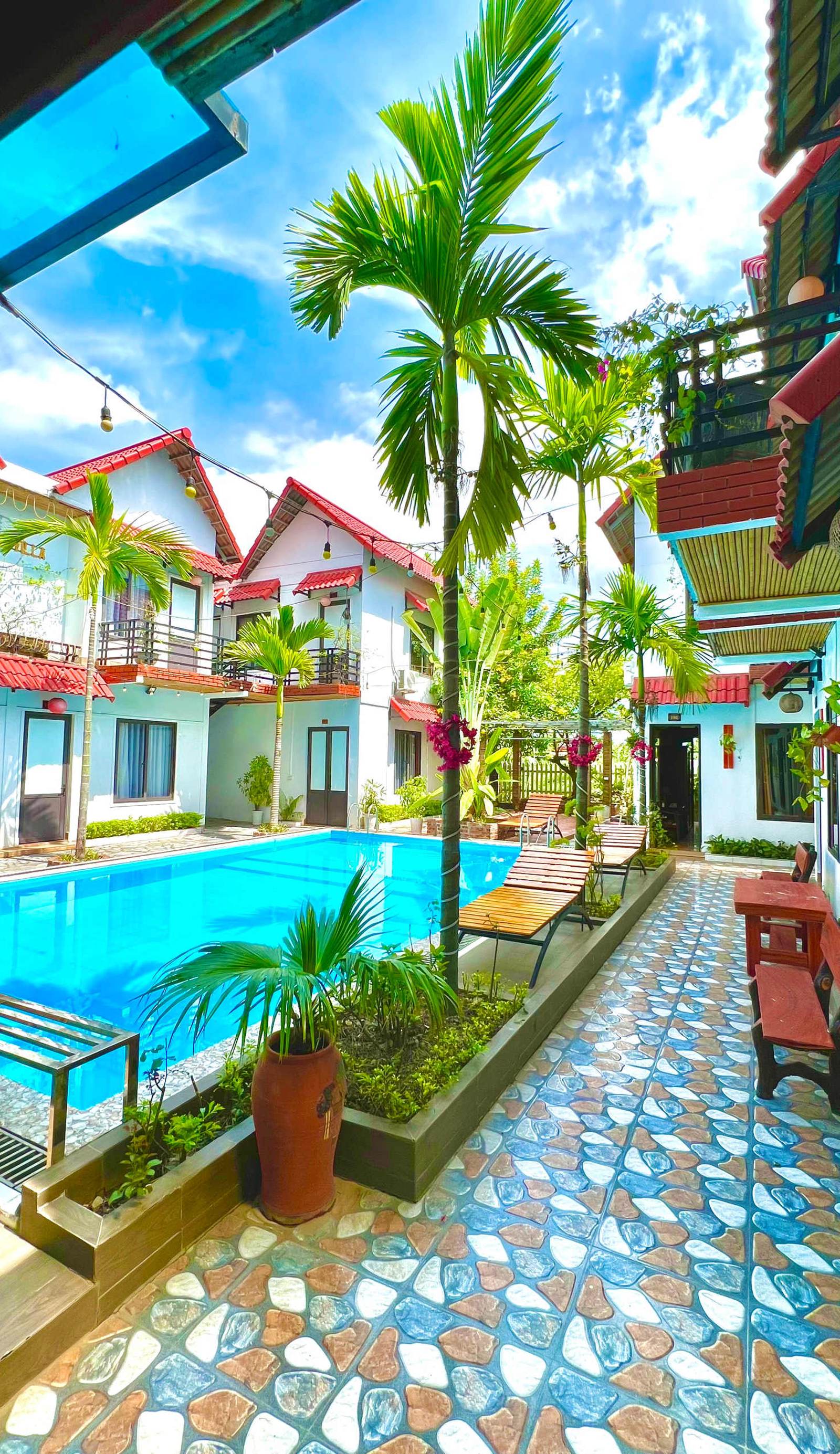 The Pineapple House