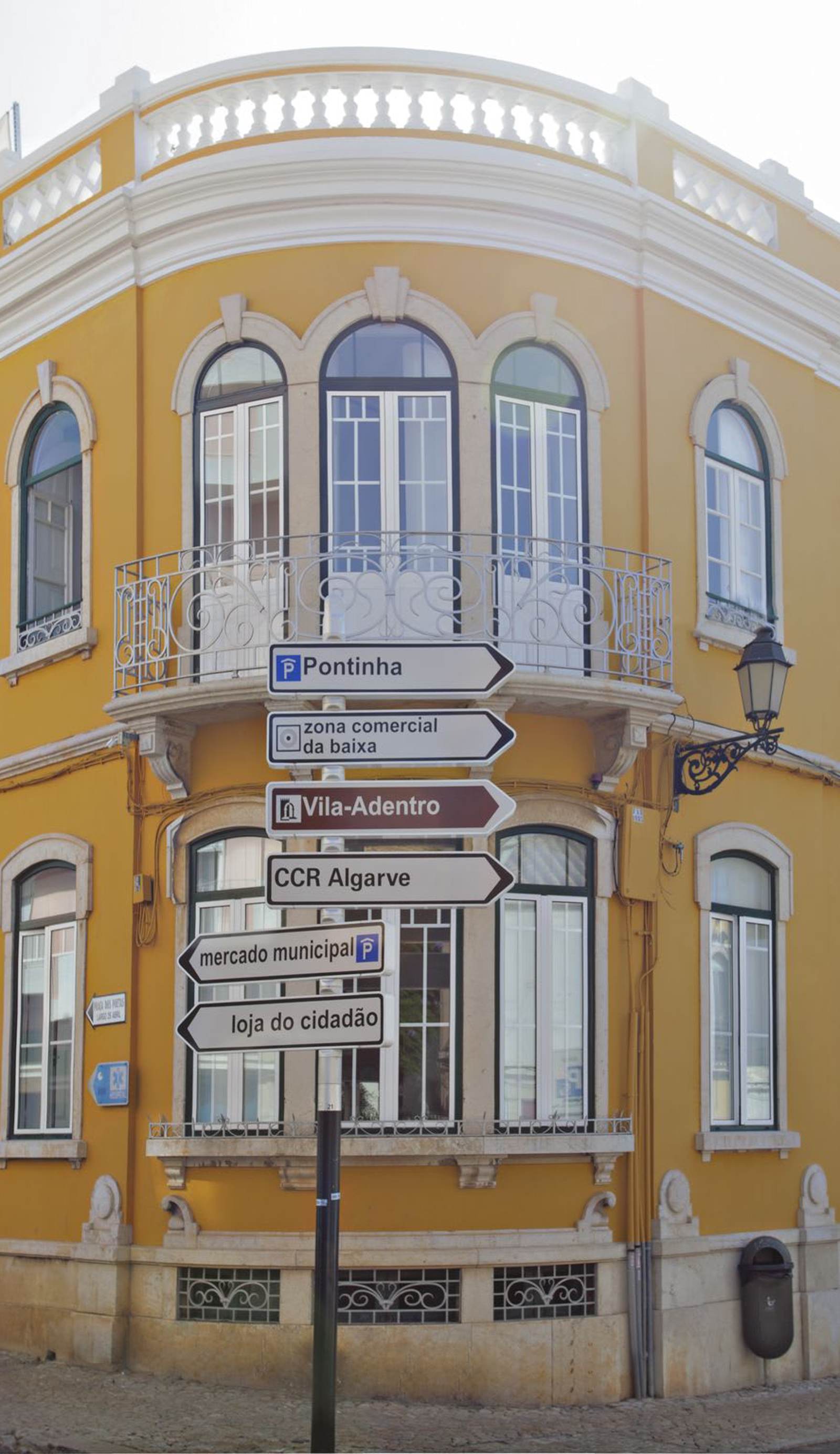 Baixa-Portugal Terrace Hostel