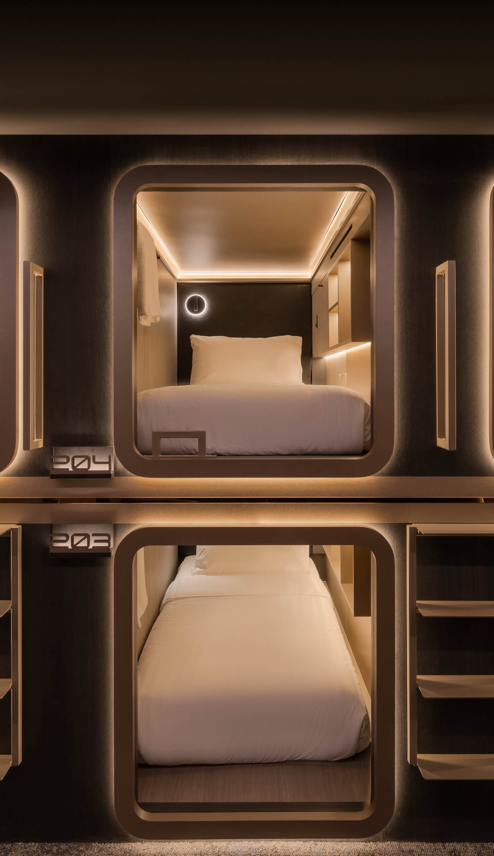Cube Social Boutique Capsule Hotel @ Boat Quay