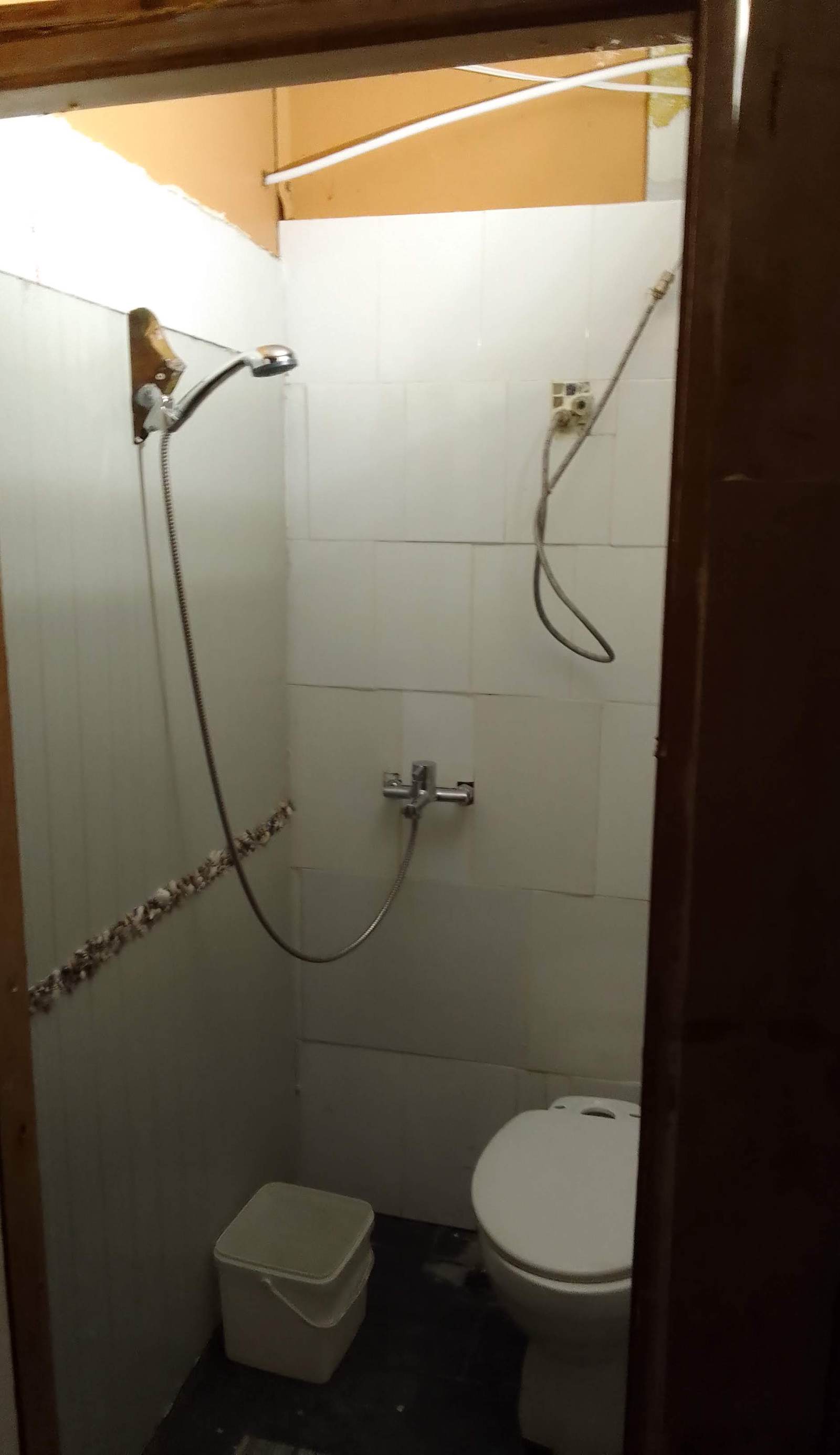 Hug Center Hostel