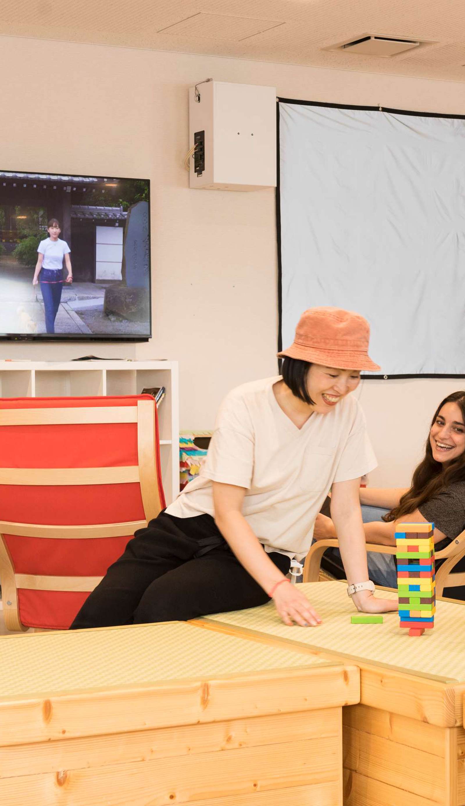 Wild Cherry Blossom-HOSTEL,TOKYO KOGANEI-