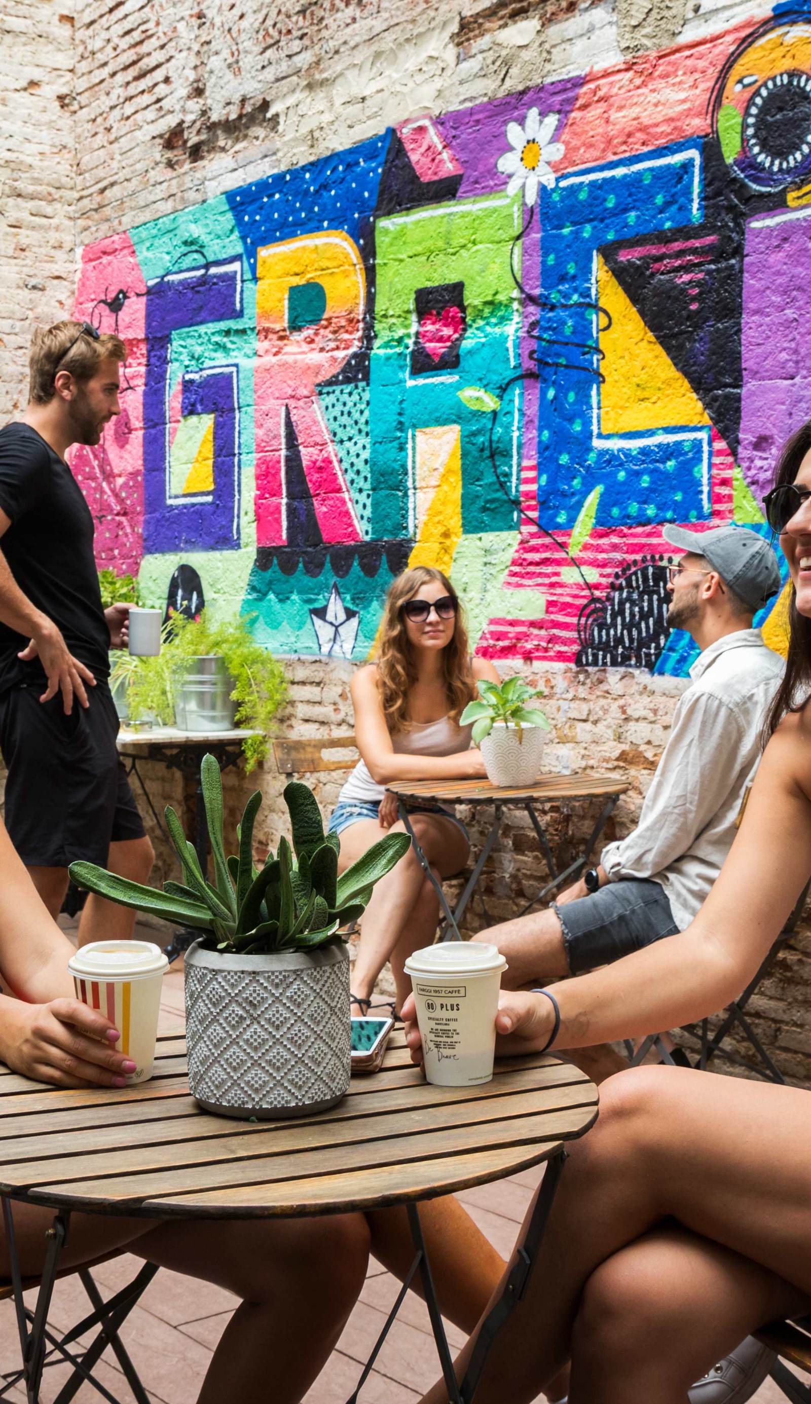 Sant Jordi Hostels Gracia