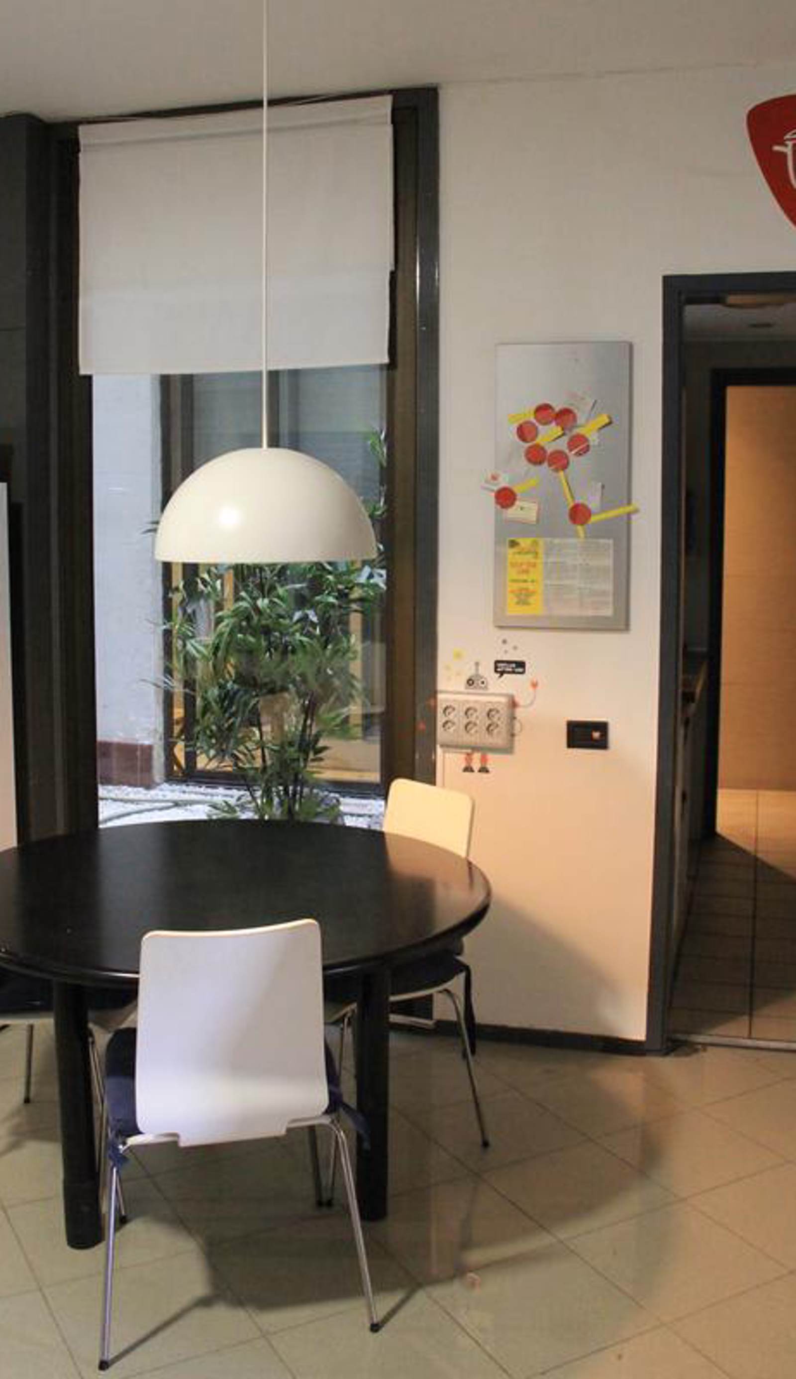Alternative Creative Youth Hostel