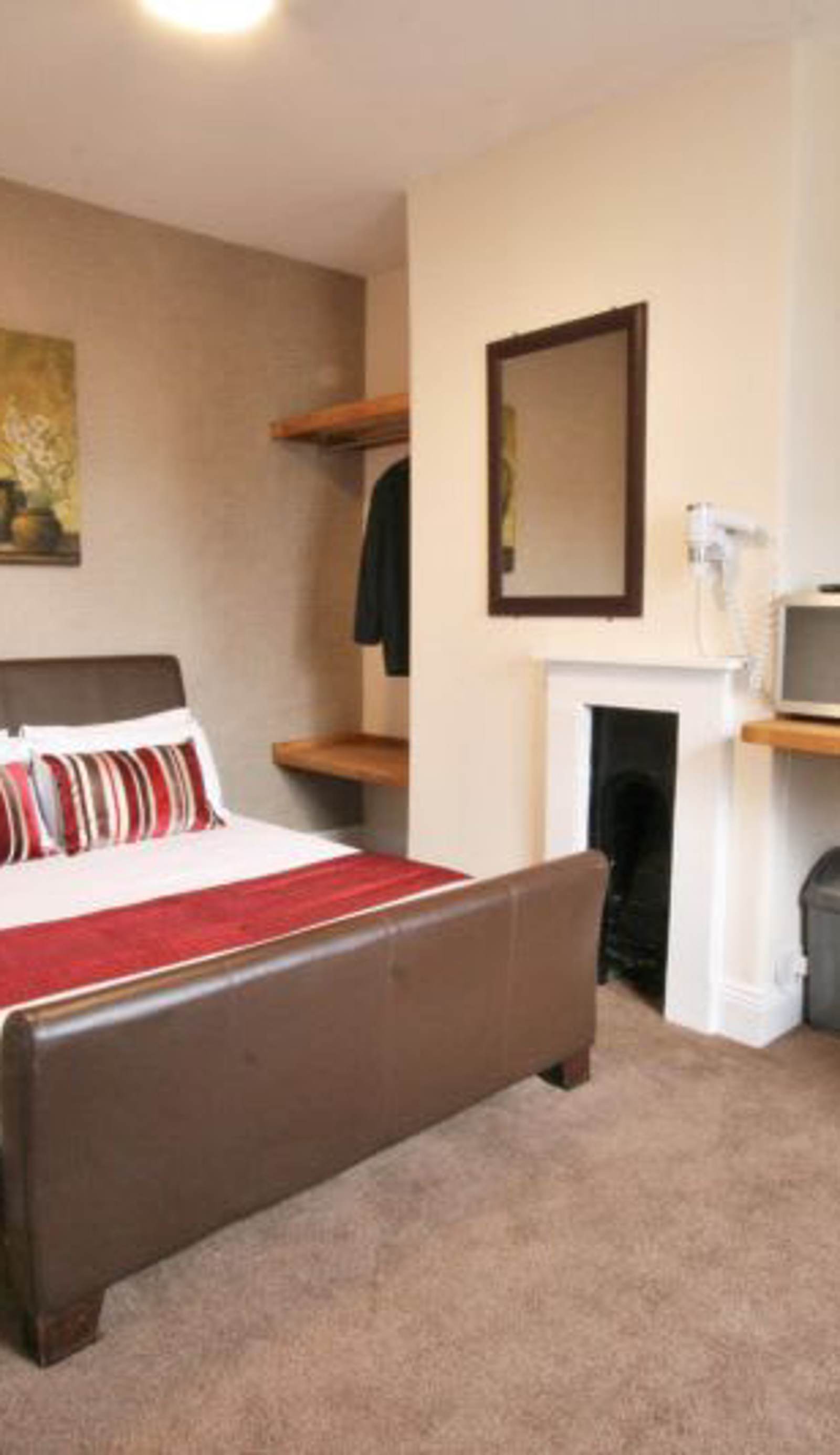 Central Hotel Cheltenham