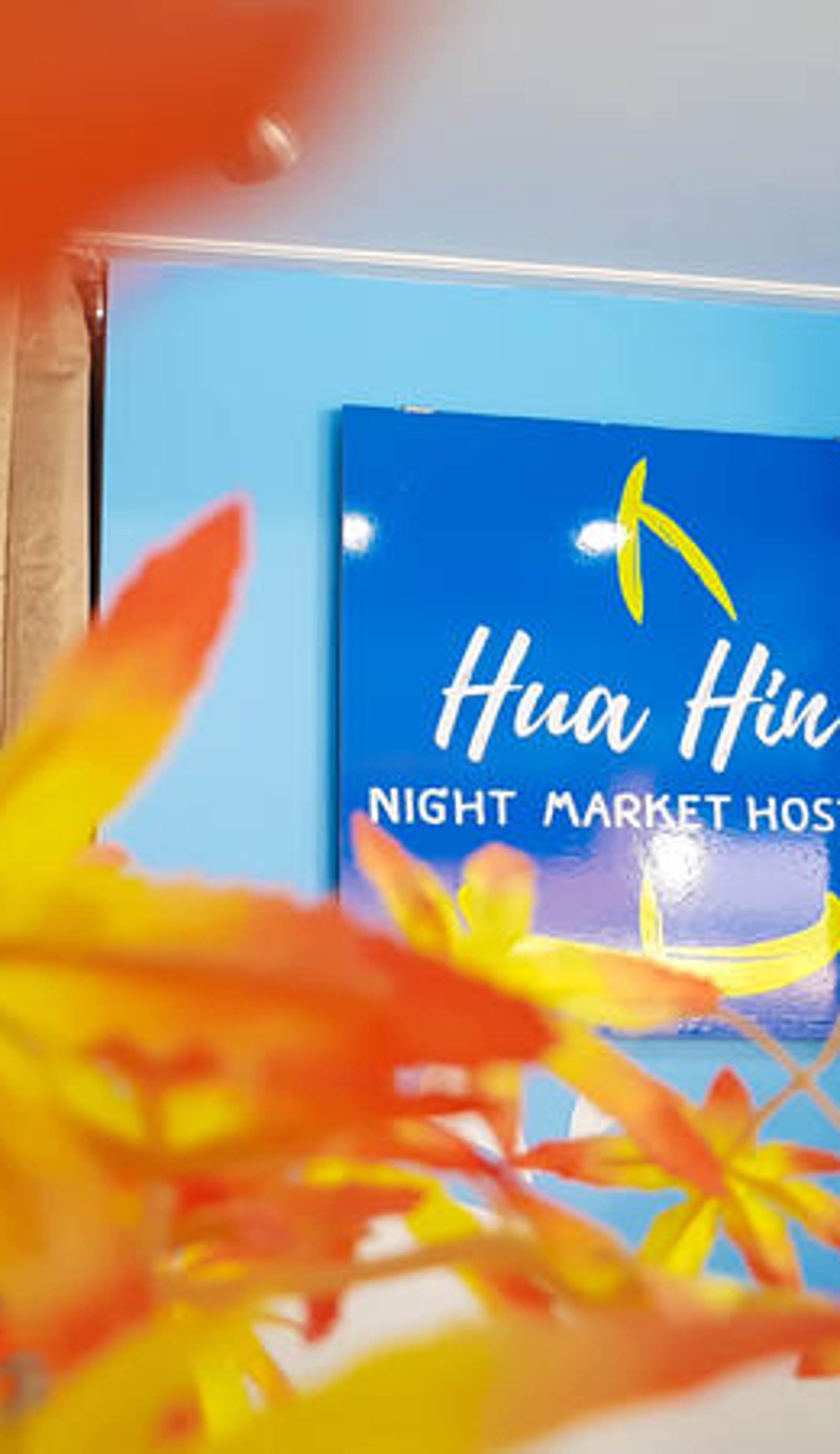 HuaHin Night Market Hostel