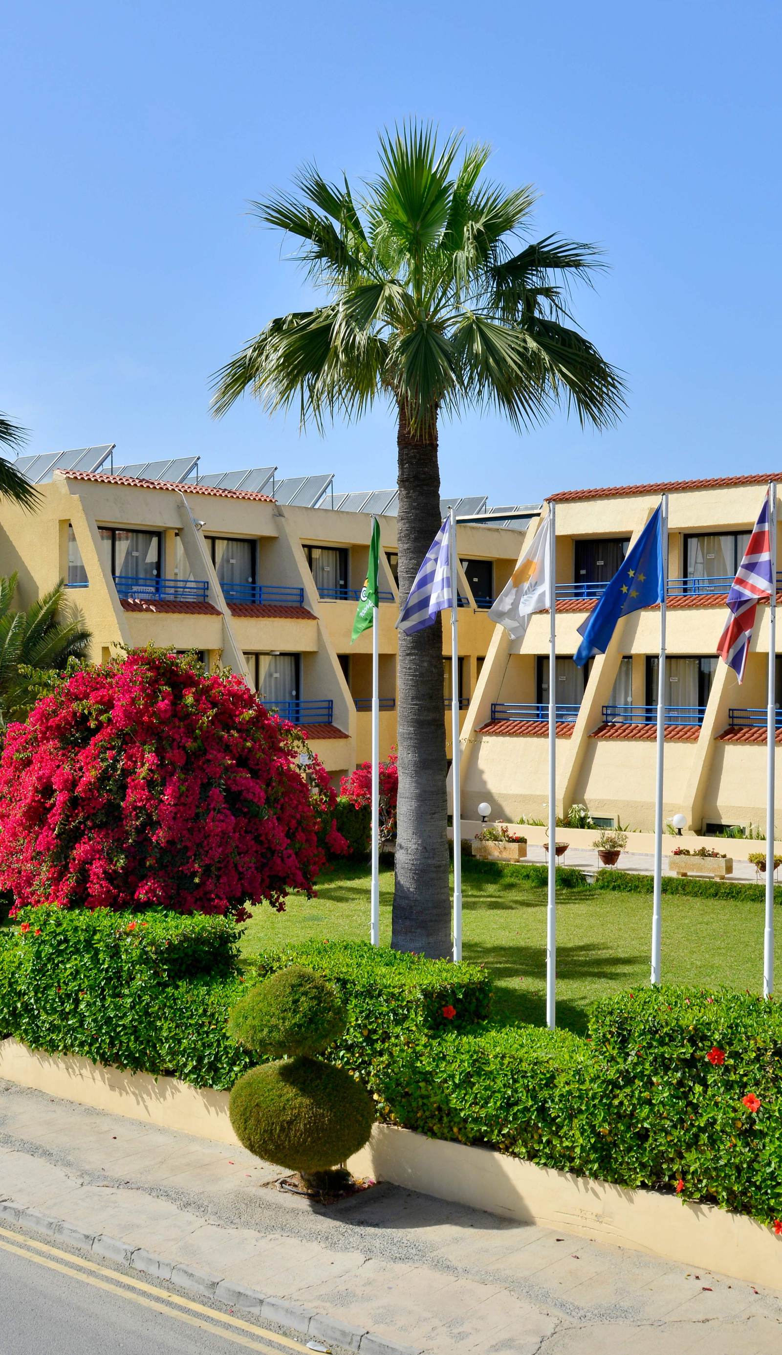 Napa Prince Hotel Apartments