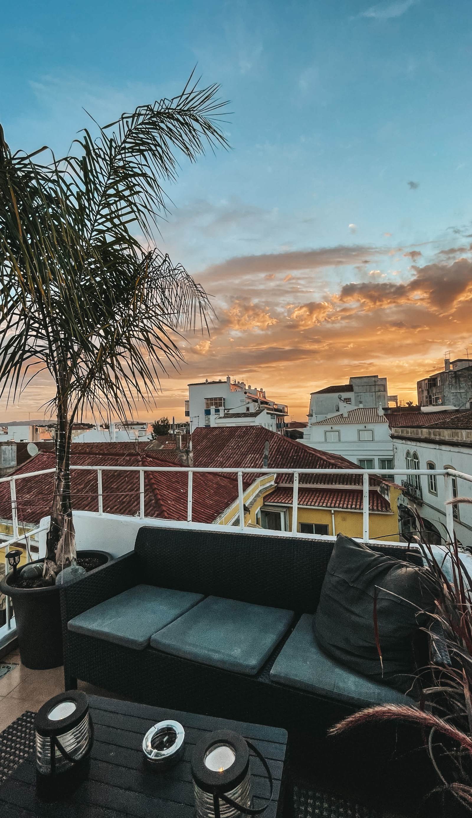 The Island Hostel & Café