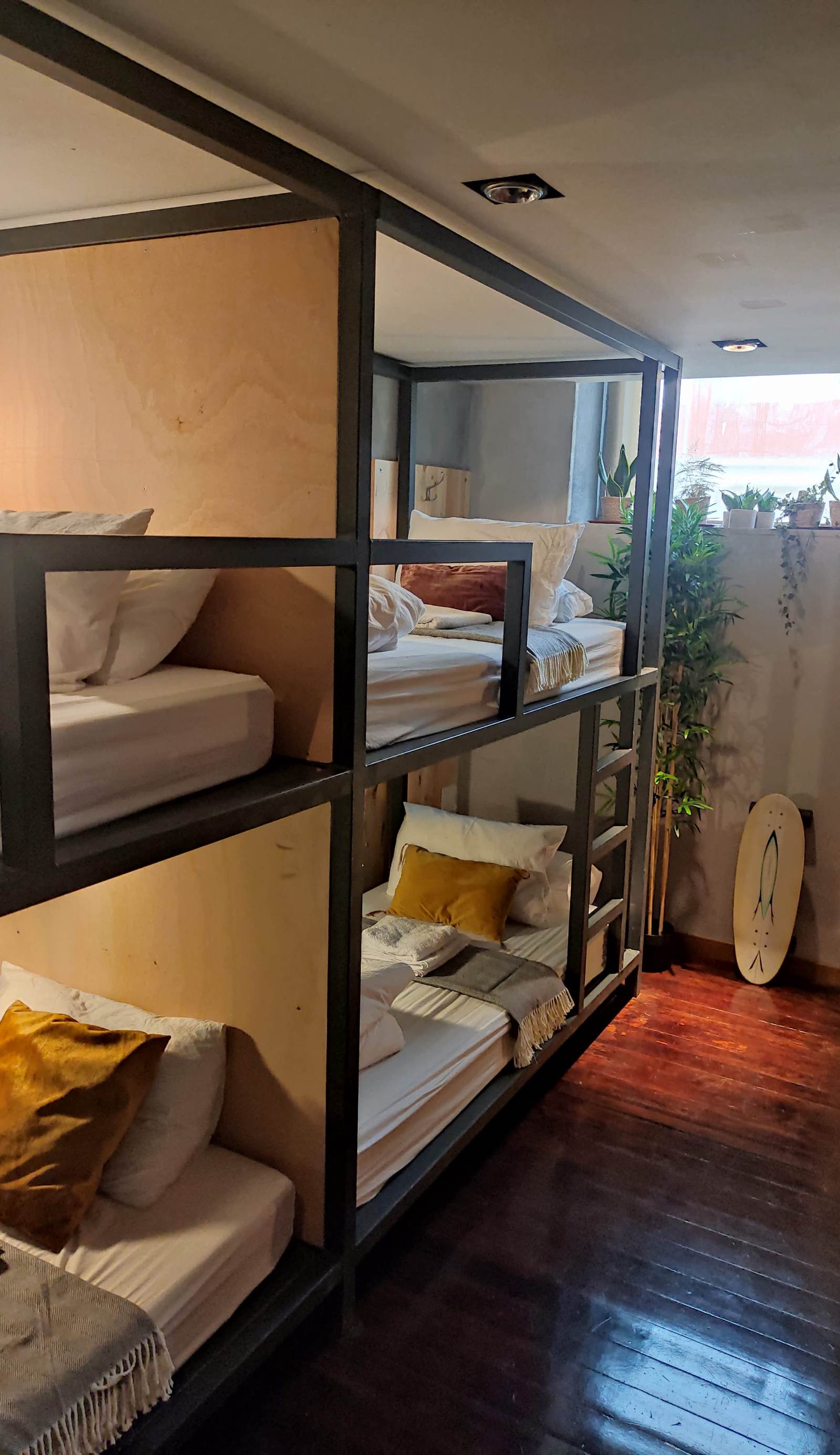 Caruma Surf Hostel & Suites