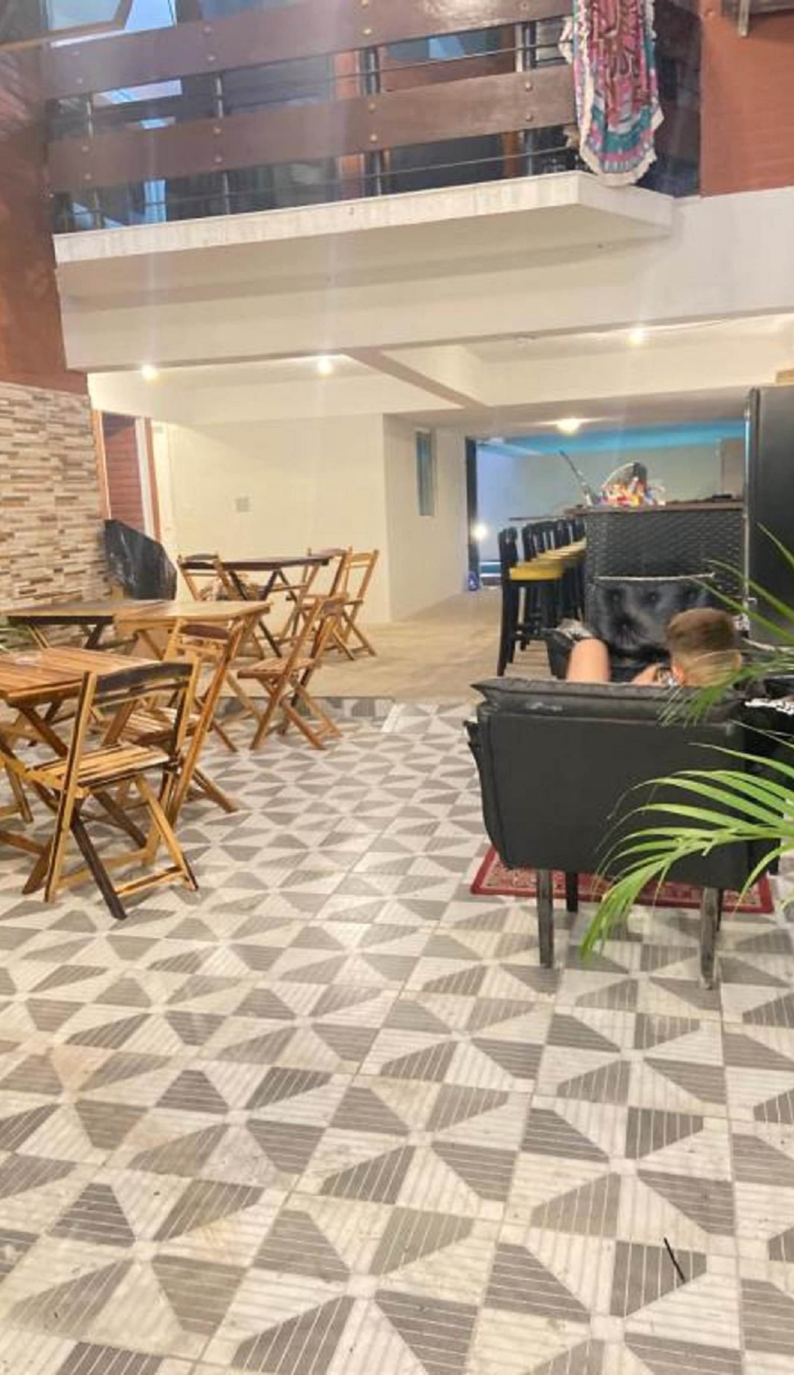 APRAIANA HOSTEL