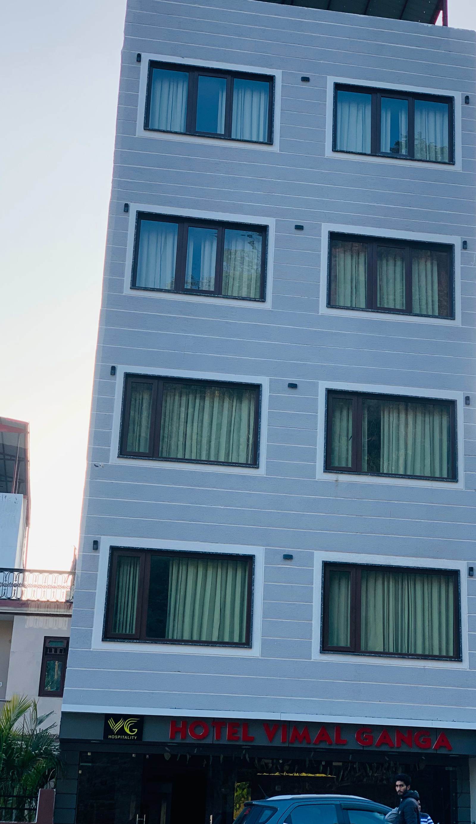 Hotel & Hostel Vimal Ganga