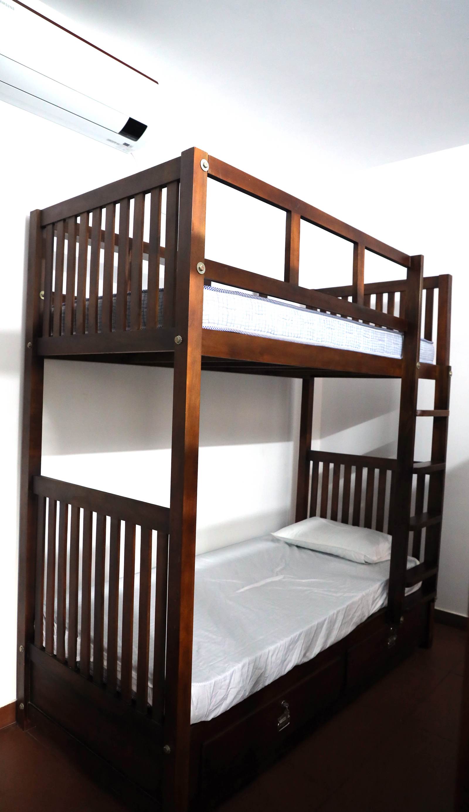 Back Packers Cochin Villa