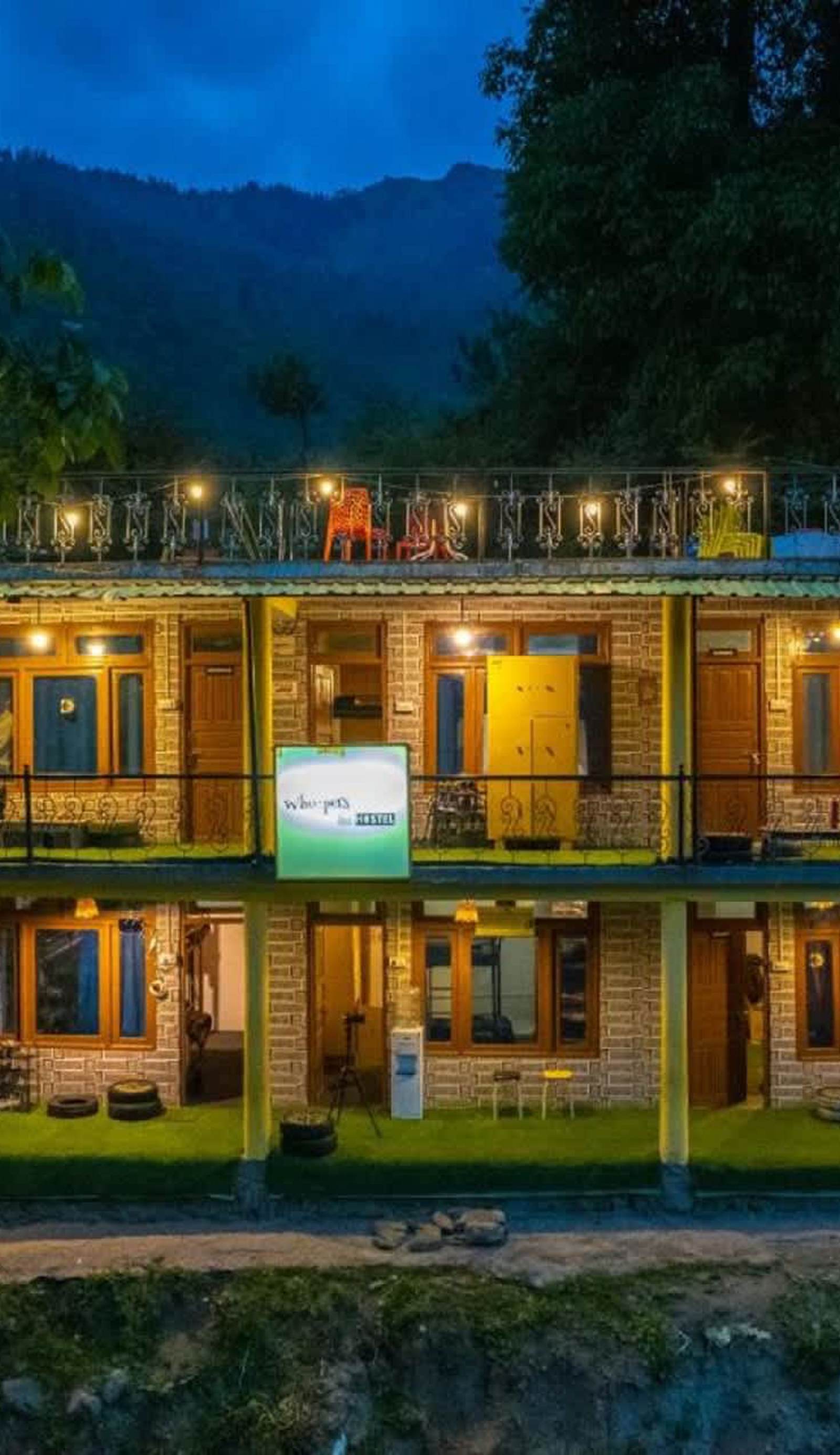 Whoopers Hostel Tosh