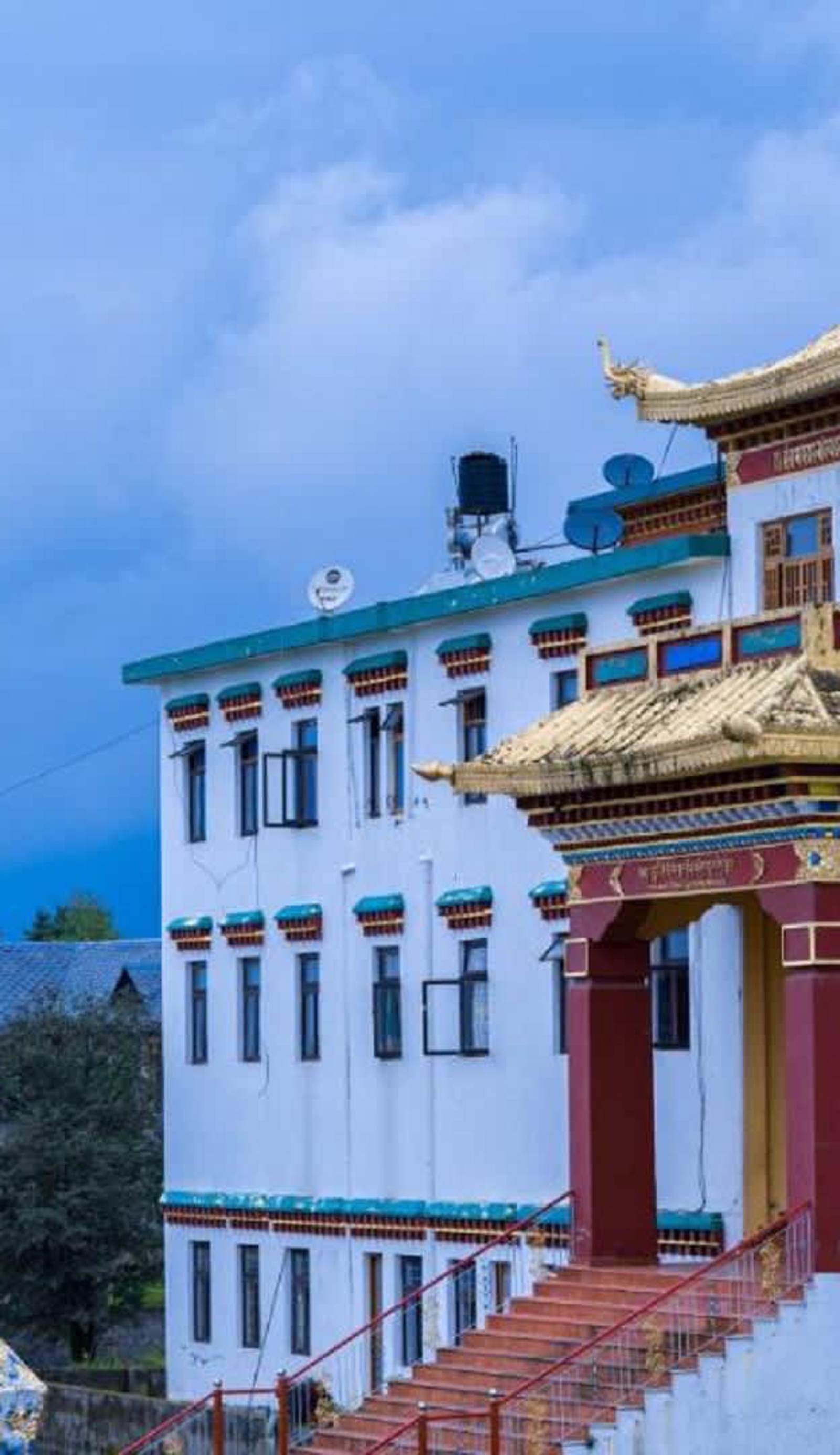 Chokling Art House -The Treasure of Himalayas.